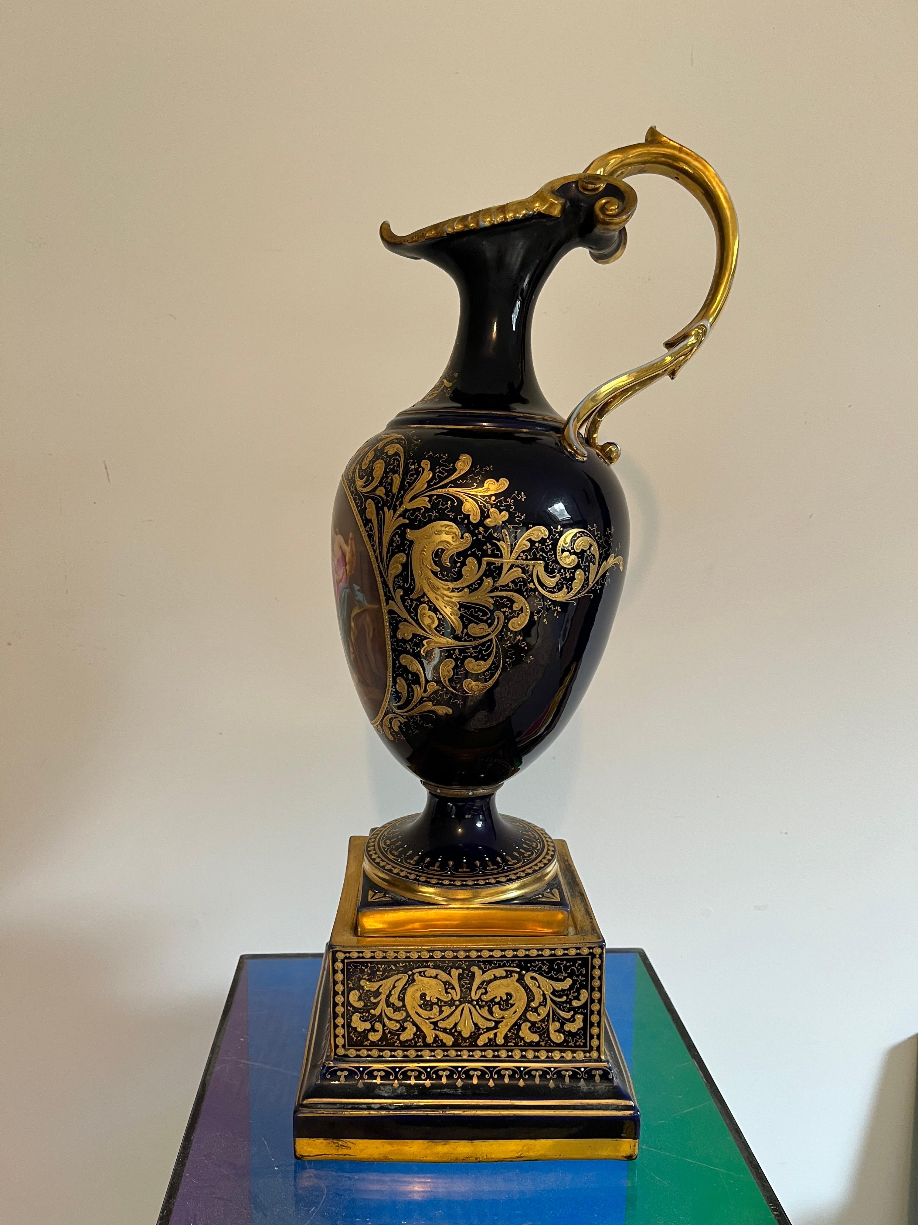 Royal Vienna Ewer, 19th Century In Good Condition For Sale In Doylestown, PA