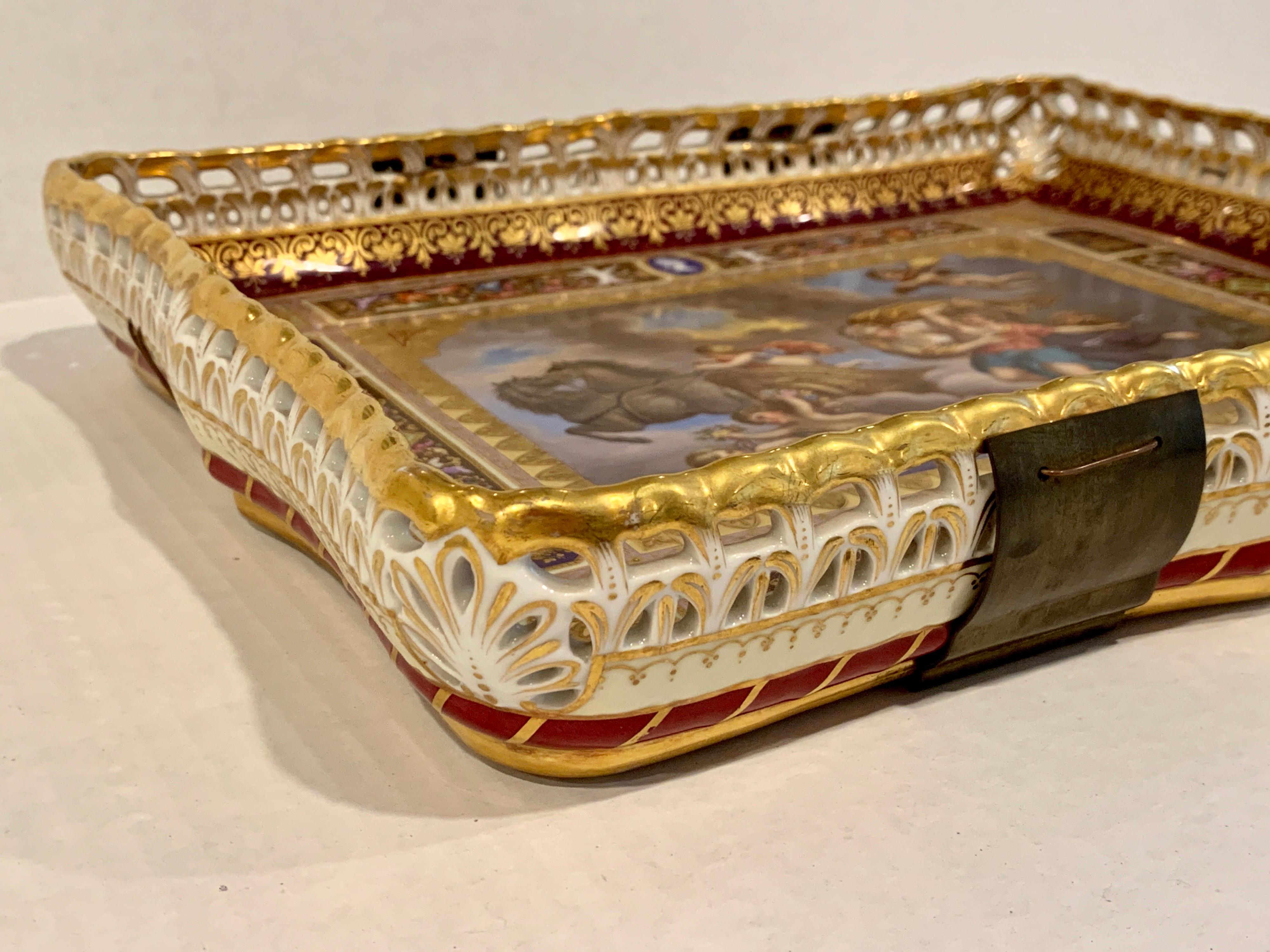 Royal Vienna Pierced Tray Depicting Cupid and the Charriot of Venus In Excellent Condition For Sale In Atlanta, GA