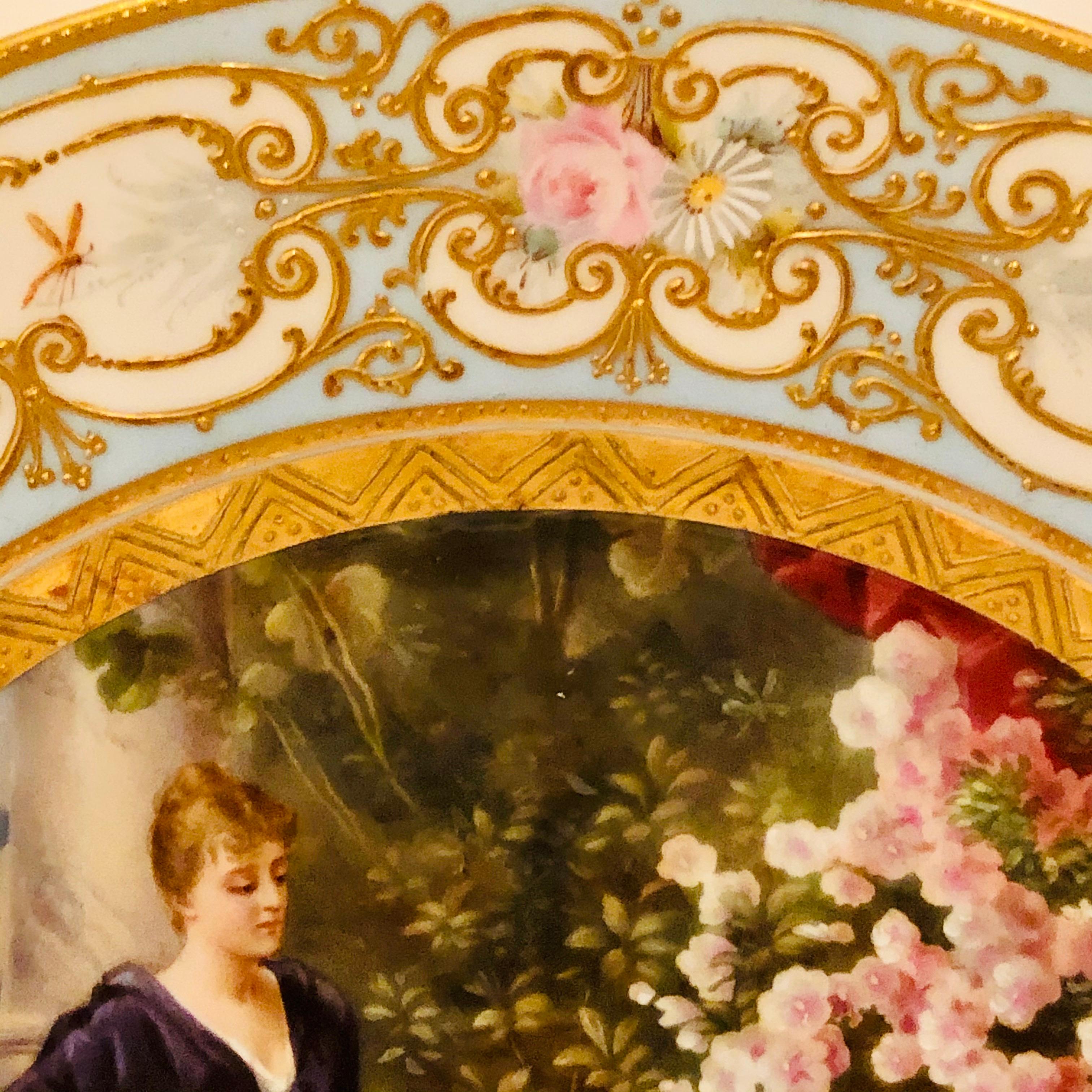 „Royal Vienna“-Teller mit 3 schönen Damen und Kirschblüten im Hintergrund im Angebot 4