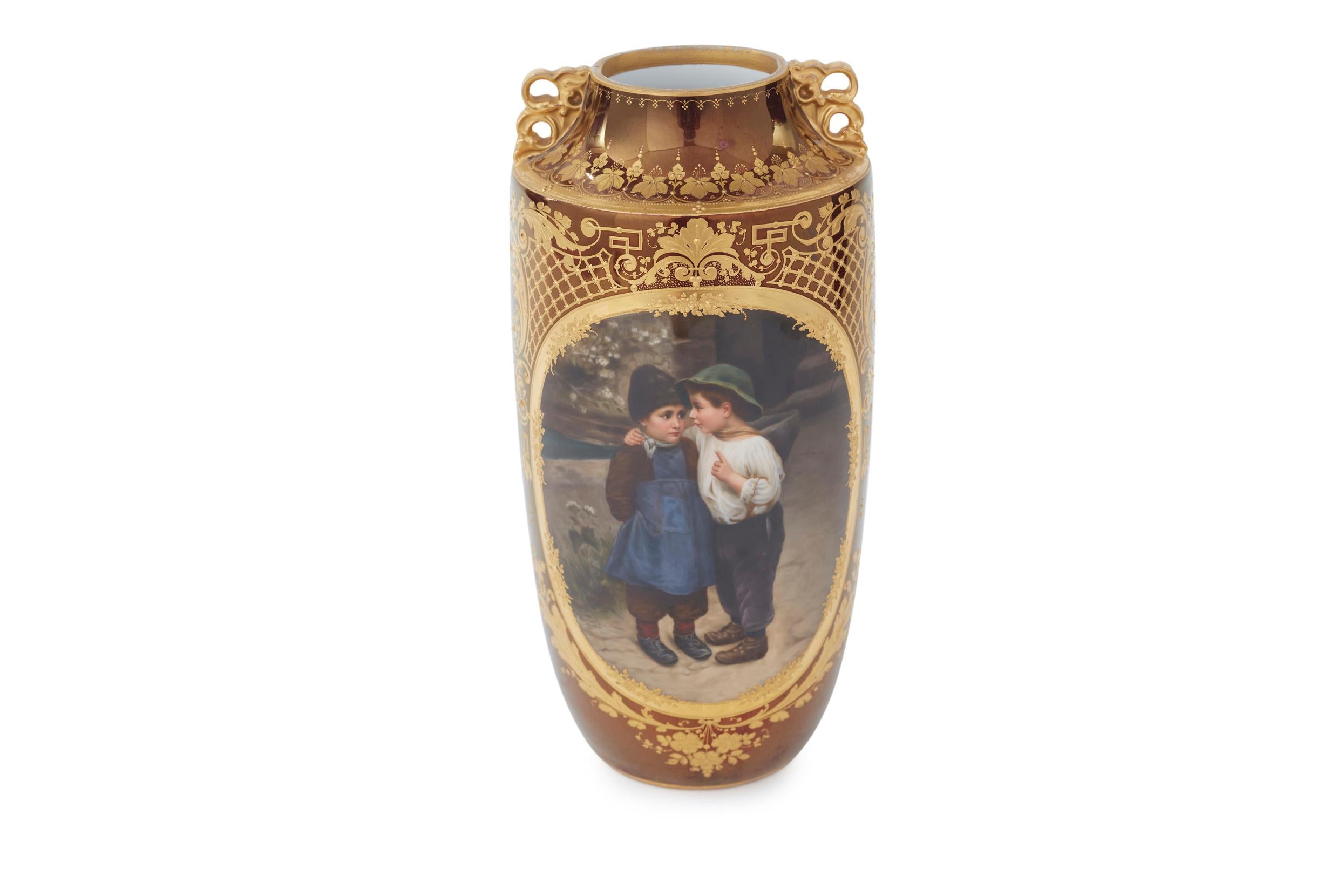 Royal Vienna Porcelain Decorative Vase / Piece For Sale 4