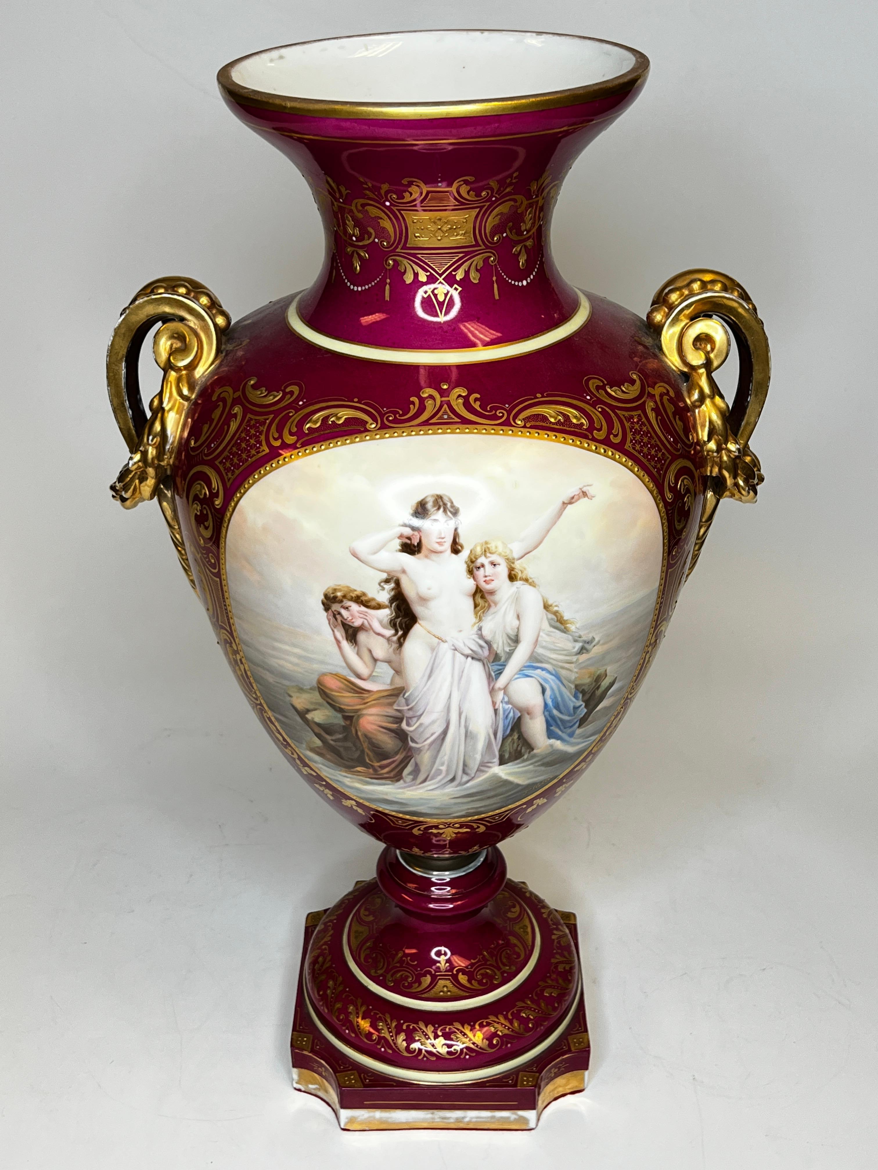 Very fine quality 19 century hand painted Royal Vienna Porcelain Vase in the Neoclassical Style.
The painting signed F. KOLLER.