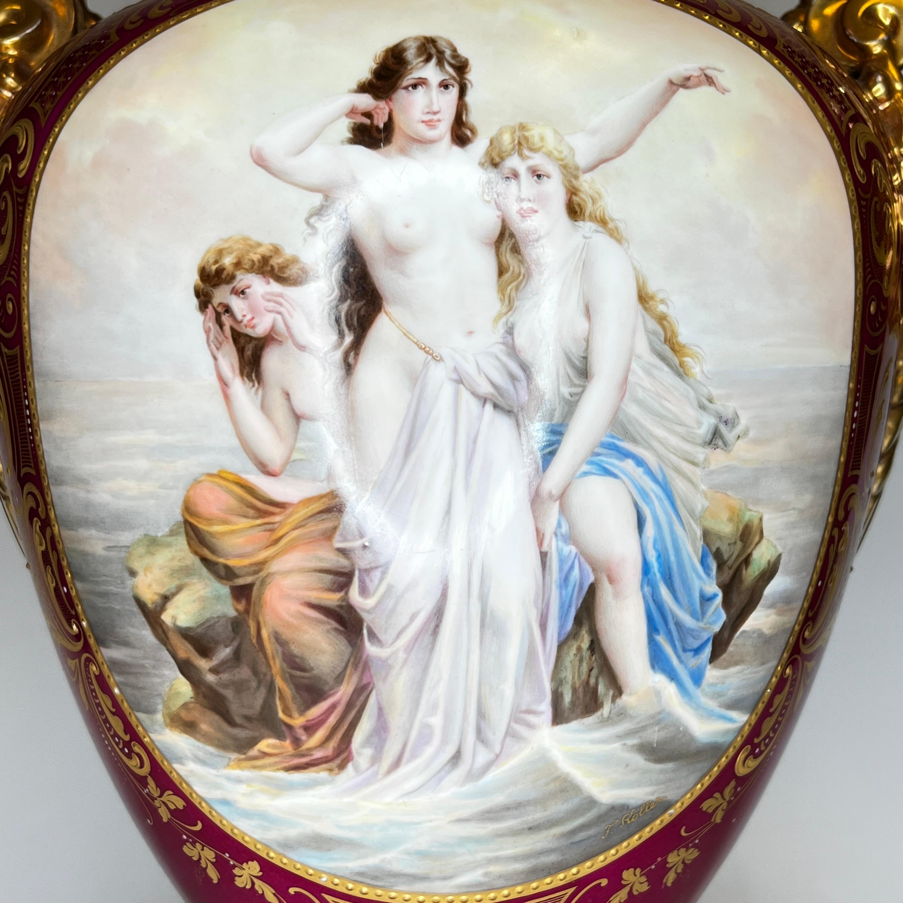 Gilt Royal Vienna Porcelain Vase in the Neoclassical Style For Sale