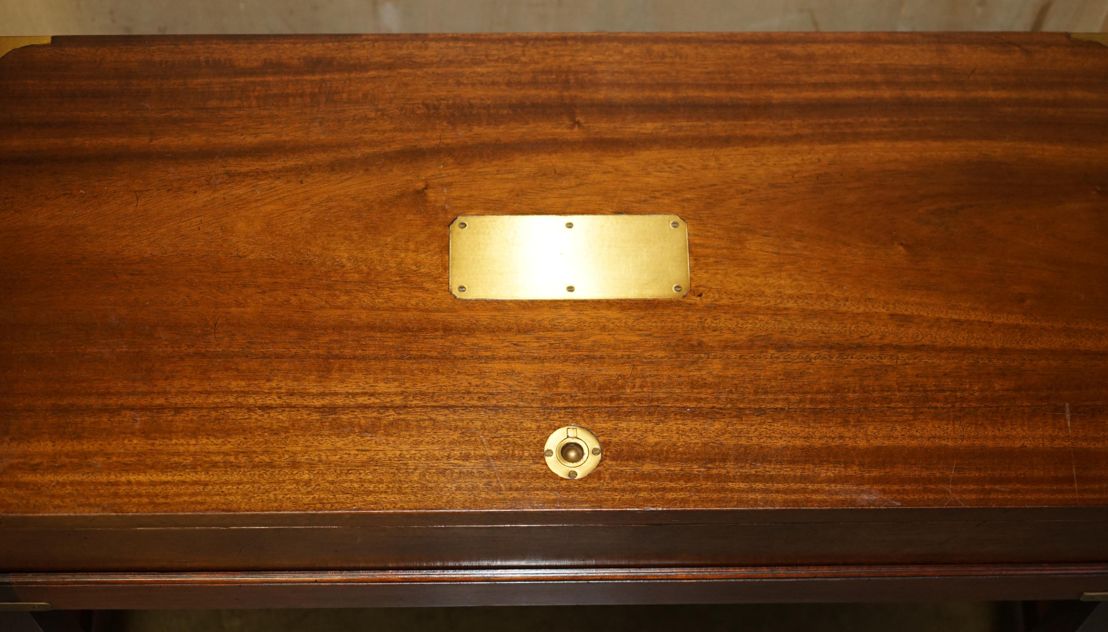 ROYAL WARRANT MiLITARY CAMPAIGN DYNATRON HFC 65 RECORD PLAYER RADIO COFFEE TABLE In Good Condition For Sale In West Sussex, Pulborough