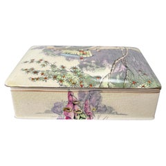 Scatola con coperchio in porcellana dipinta a mano Royal Wilton Royal