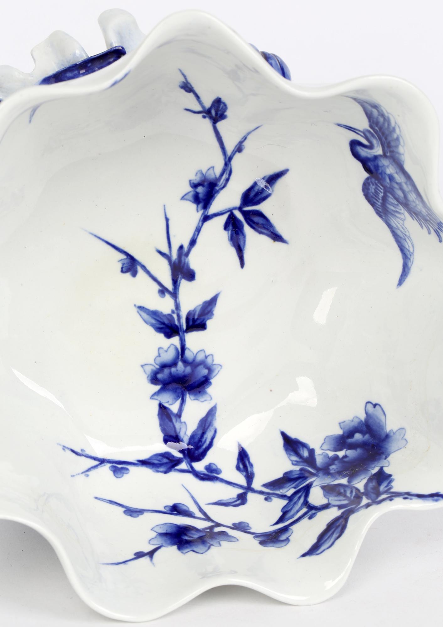 Royal Worcester Aesthetic Period Japonesque Style Porcelain Lotus Flower Bowl For Sale 4