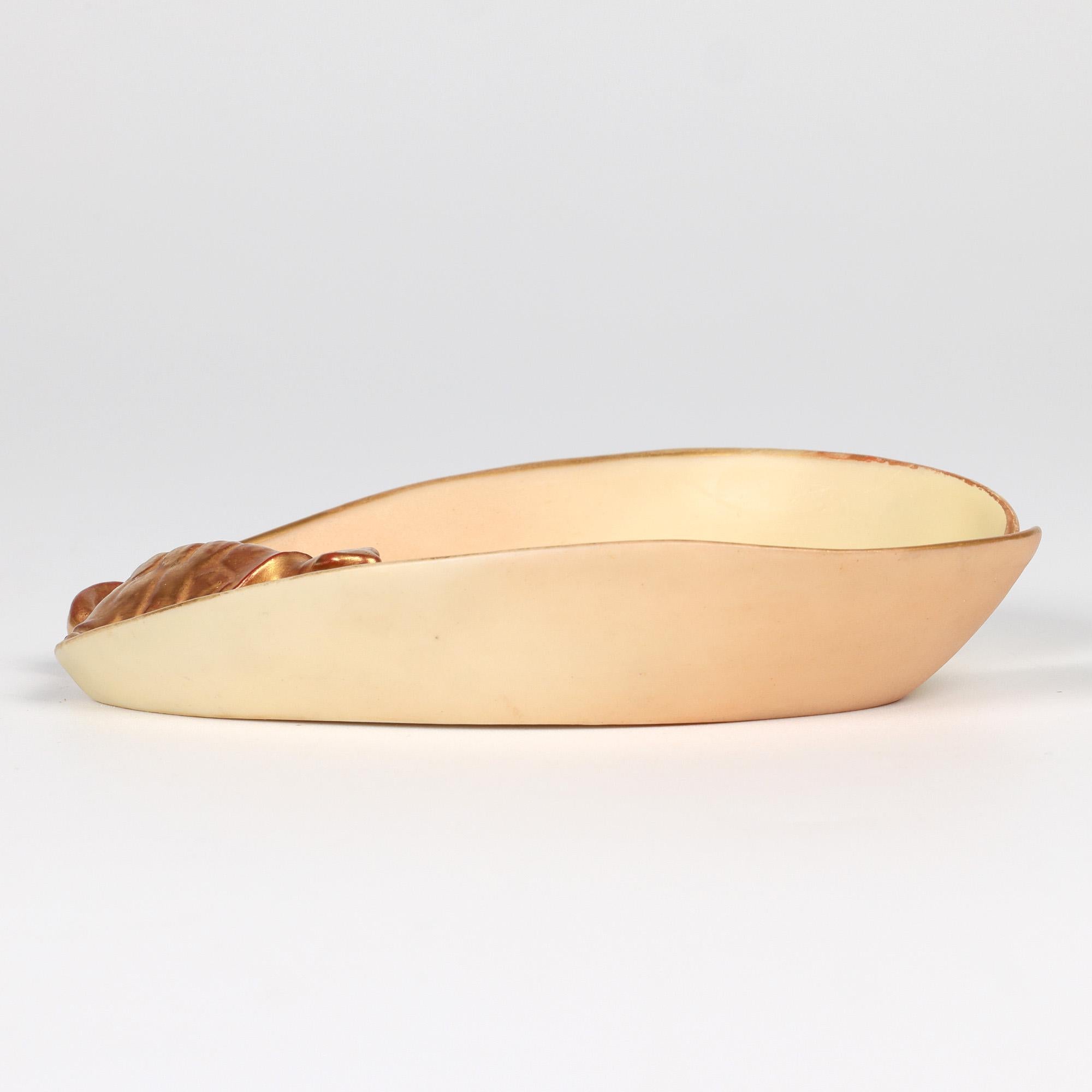 Royal Worcester Plato Alfiler en Forma de Concha Montado en Tortuga Marfil Rubor Art Nouveau en venta