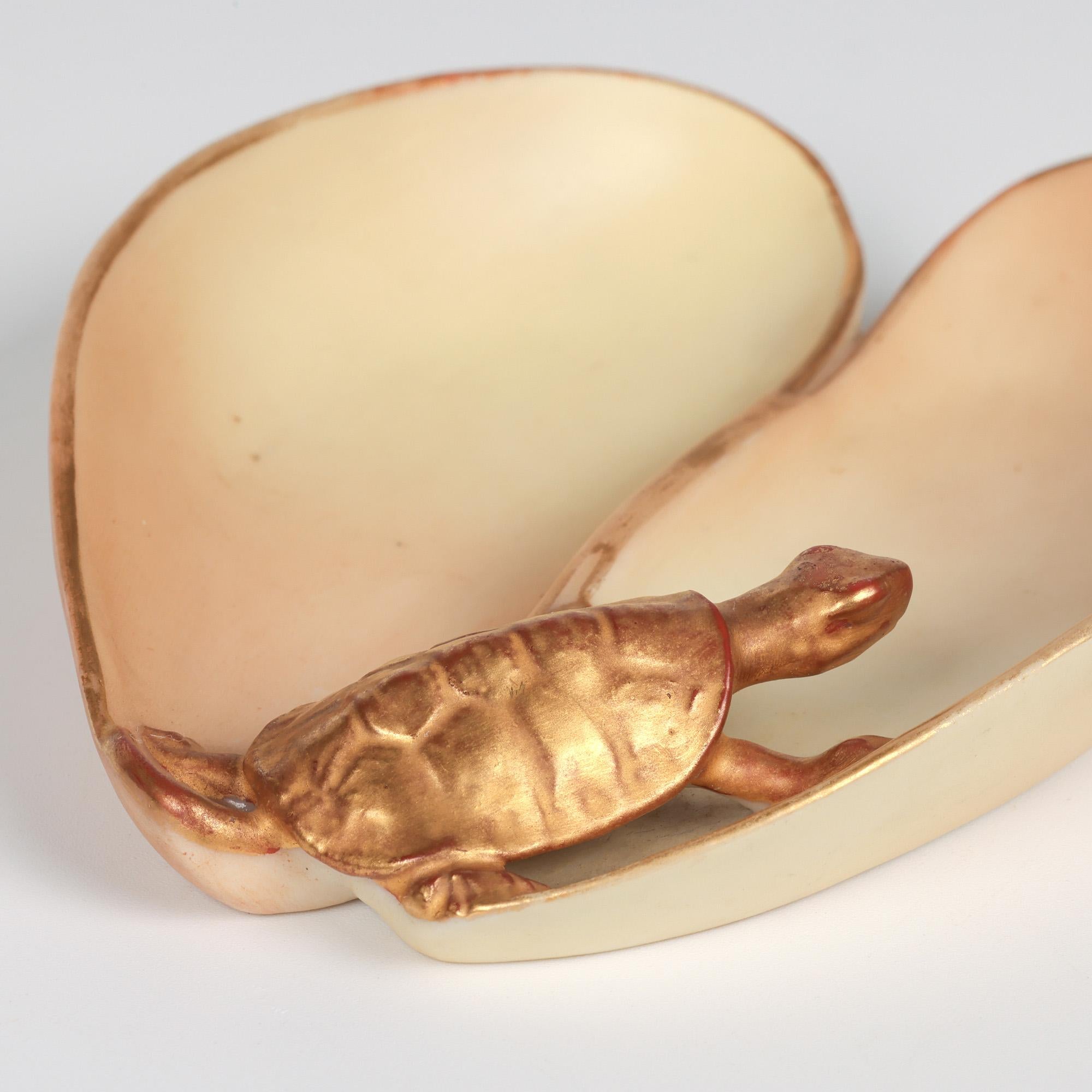 Royal Worcester Plato Alfiler en Forma de Concha Montado en Tortuga Marfil Rubor en venta 1