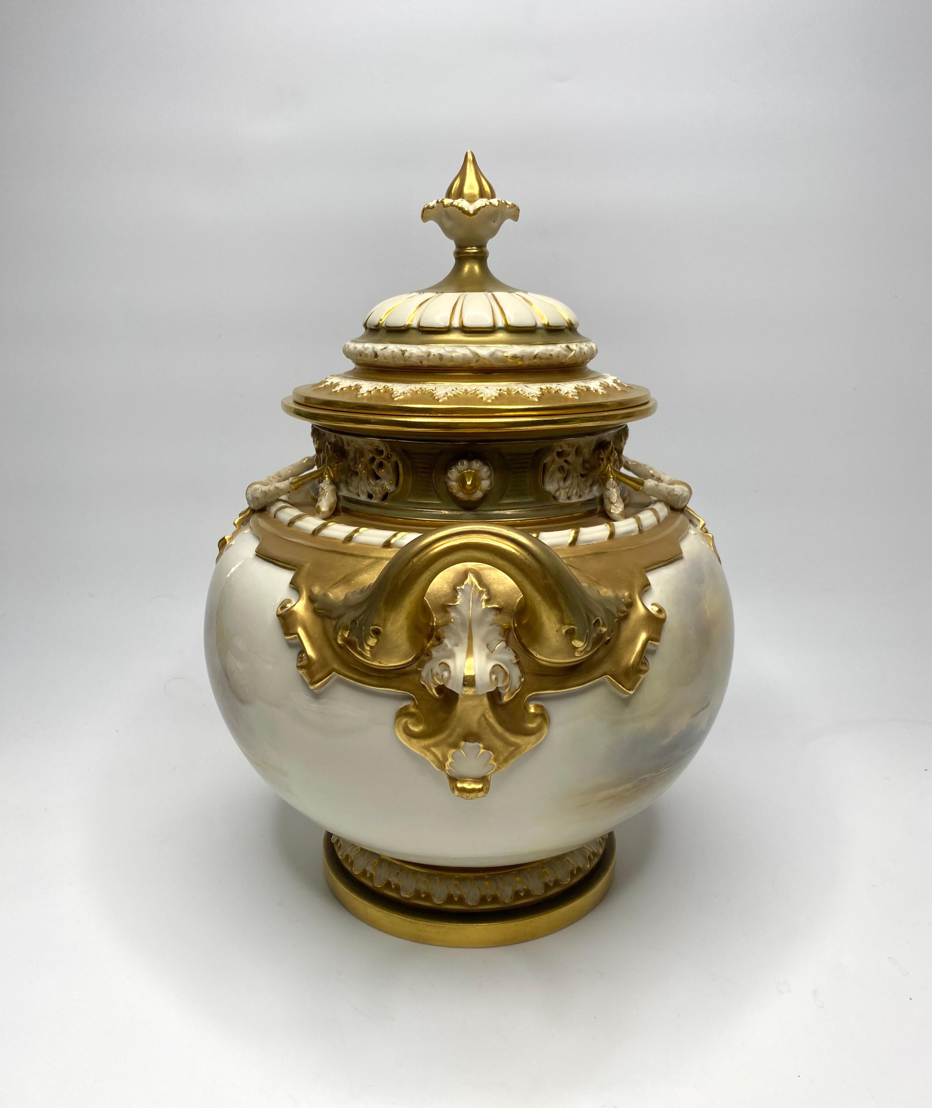 Porcelain Royal Worcester bough pot, Highland Cattle, John Stinton, d. 1918. For Sale
