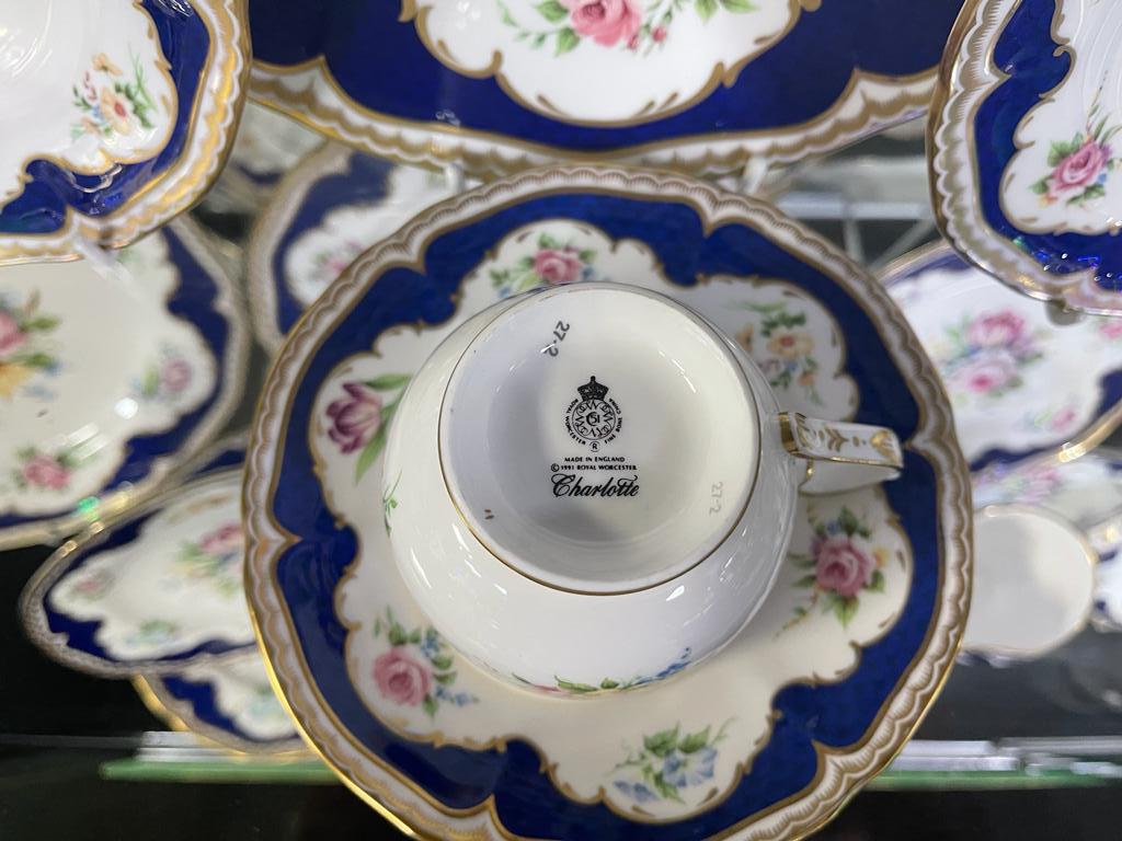 Vajilla de porcelana de 70 piezas 