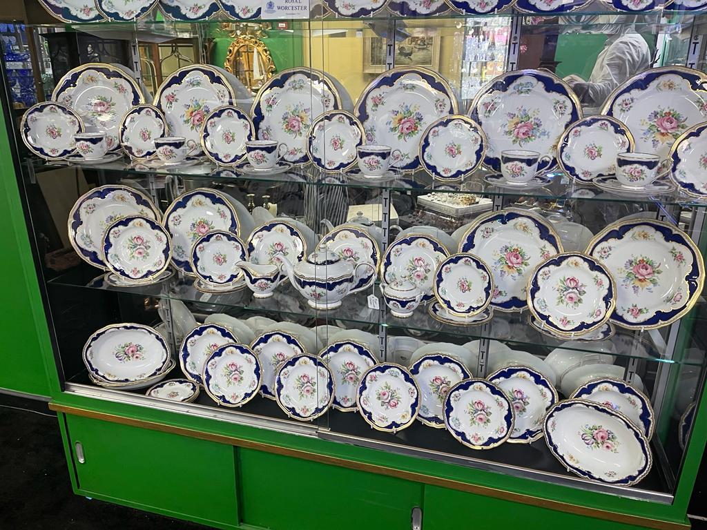 Vajilla de porcelana de 70 piezas 