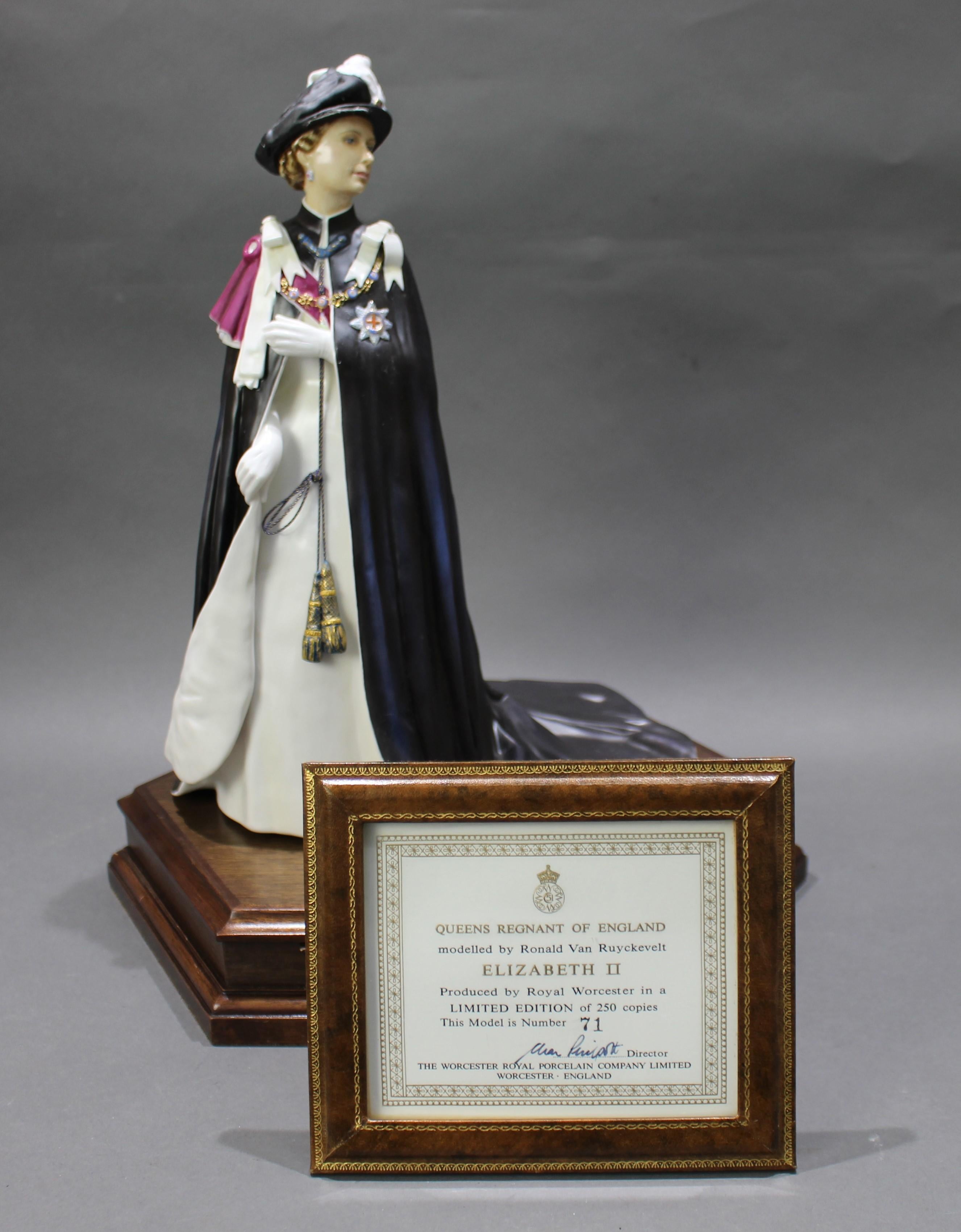 Royal Worcester Elizabeth II by Ronald van Ruyckevelt For Sale 5