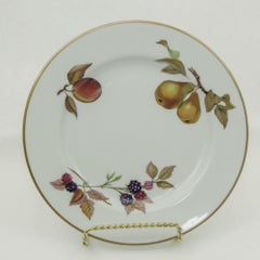 Royal Worcester England Evesham Fruit Design Porcelain Lunch Dessert Plate