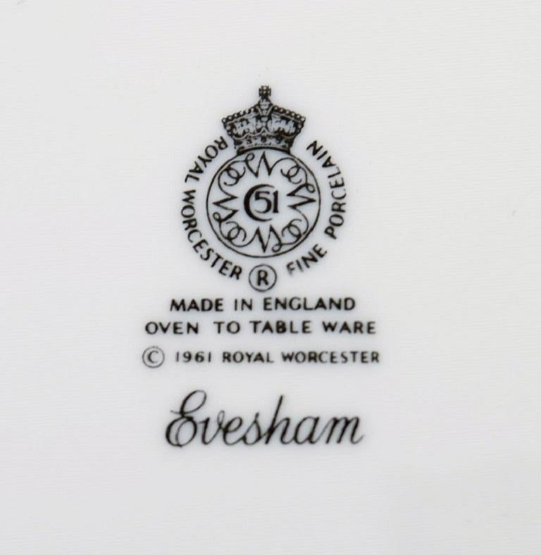 Royal Worcester, Inglaterra, Cuatro platos Evesham en porcelana, años 60 en Excelente estado para la venta en Copenhagen, DK