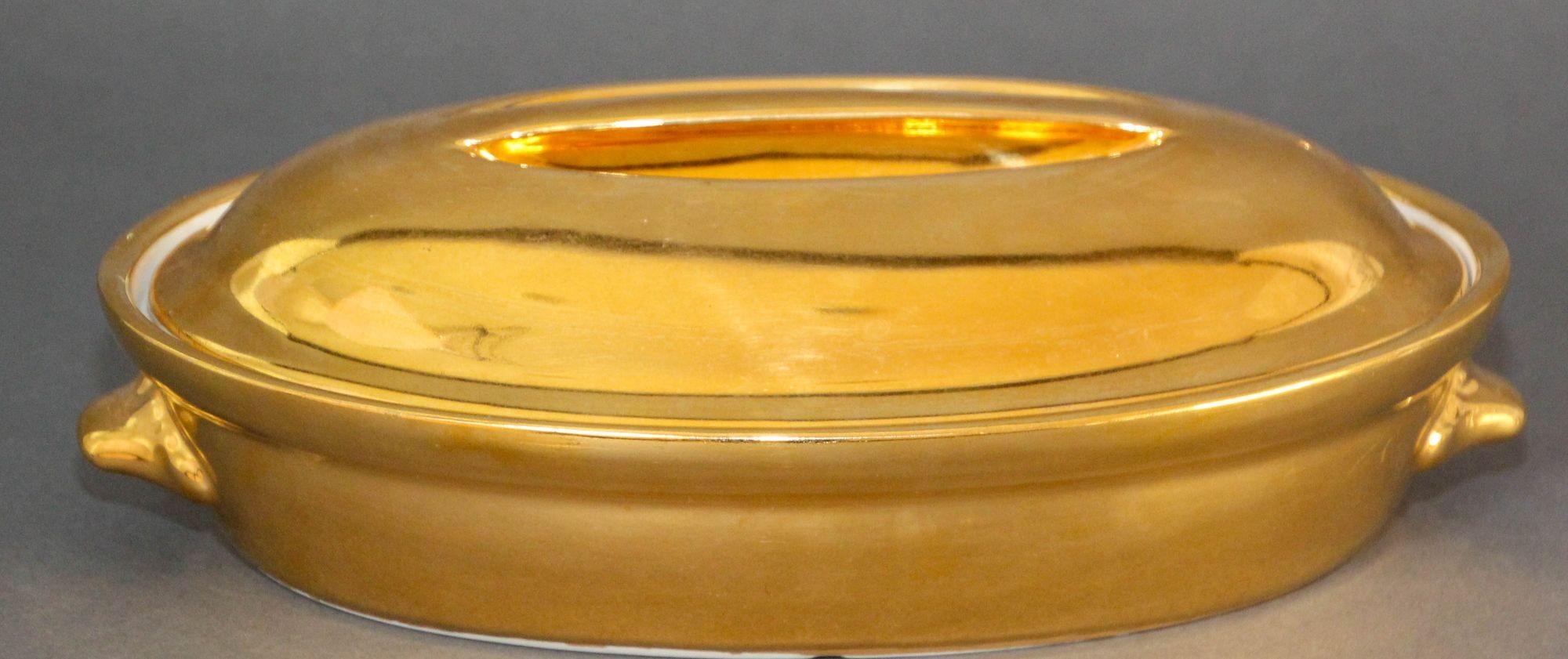 Soupière à couvercle ovale en or lustré Royal Worster, Angleterre en vente 4