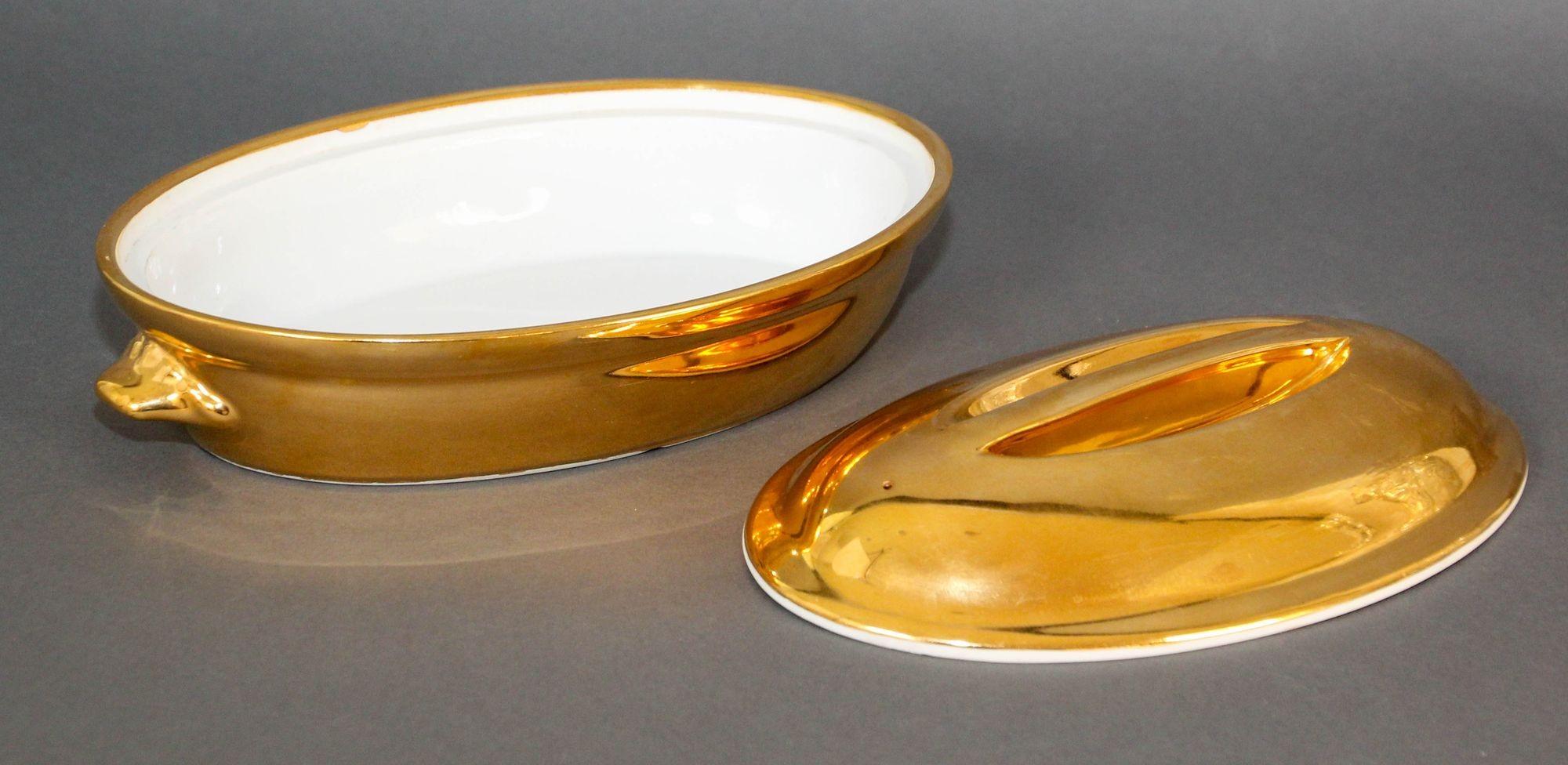 Anglais Soupière à couvercle ovale en or lustré Royal Worster, Angleterre en vente