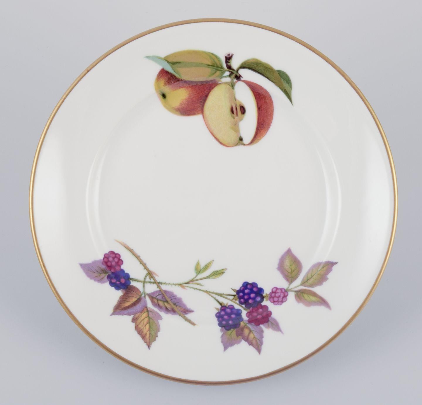 I PRODOTTI USATI SONO ESENTI DA TARIFFE DI IMPORTAZIONE PER I CLIENTI STATUNITENSI, BRITANNICI, AUSTRALIANI E CANADESI.   
PERTANTO, AL TUO ACQUISTO NON SI APPLICHERANNO TARIFFE DI IMPORTAZIONE. 

Royal Worcester, Inghilterra.
Un set di nove piatti