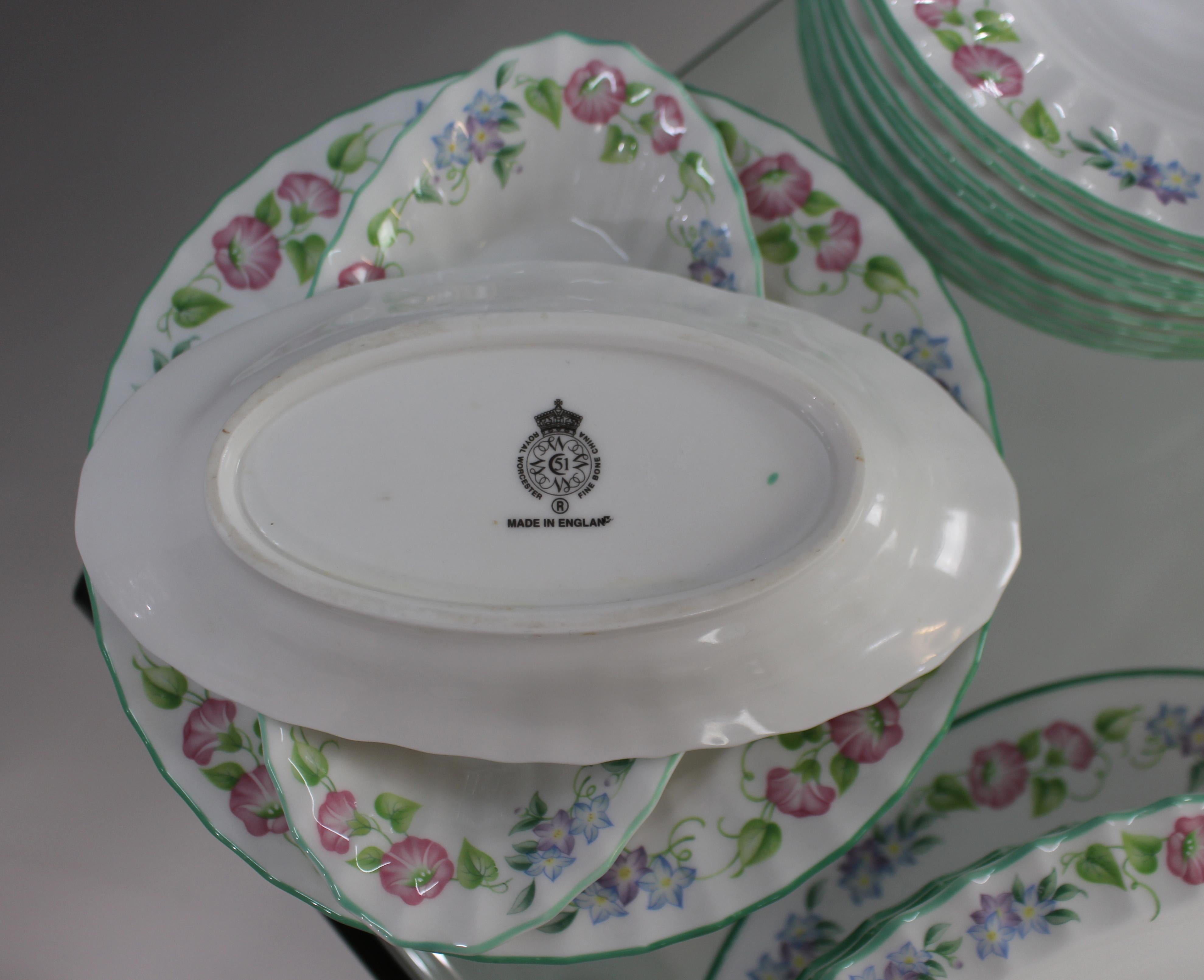 Royal Worcester English Garden Dinner Service For Sale 5