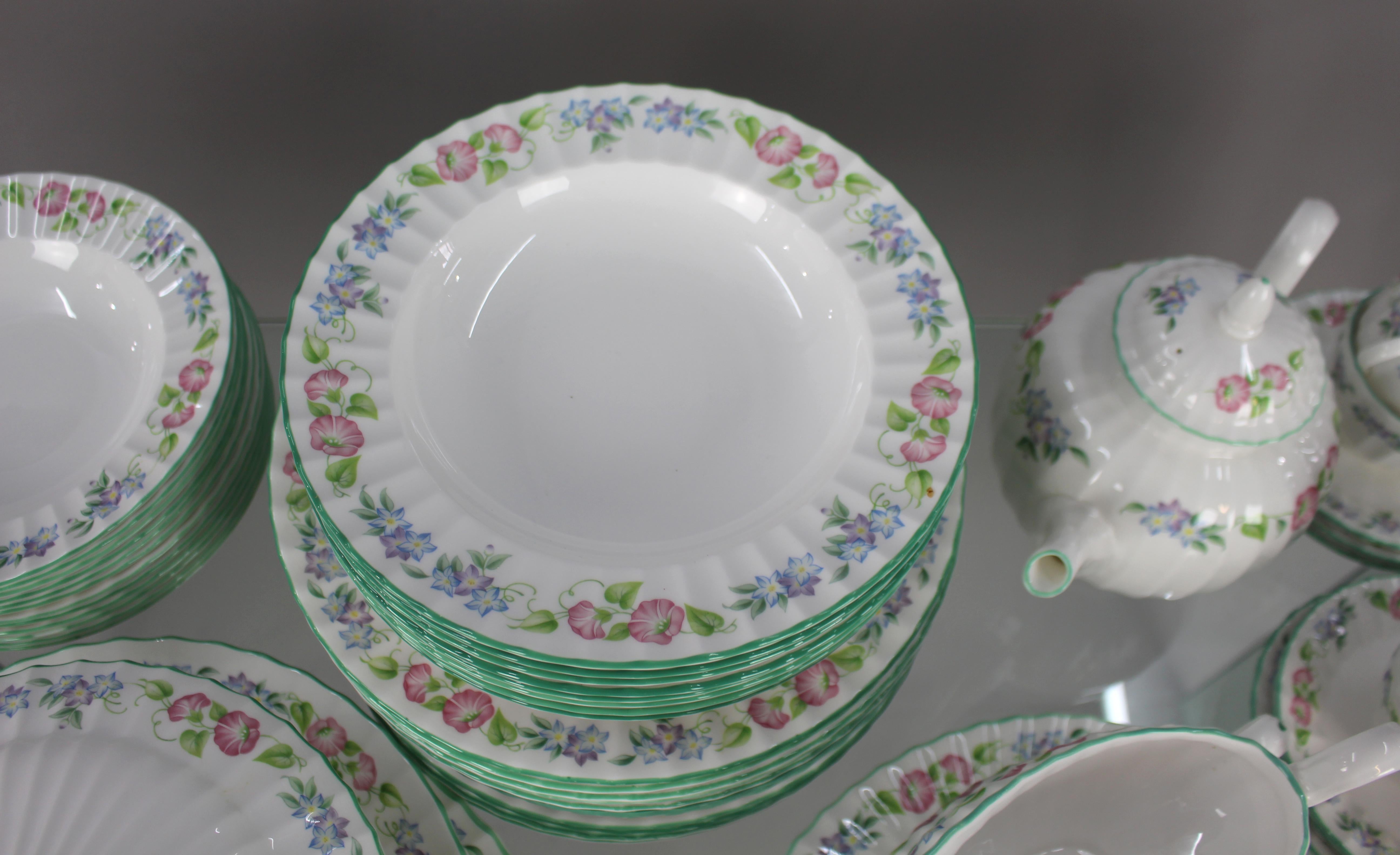 Royal Worcester English Garden Dinner Service For Sale 2