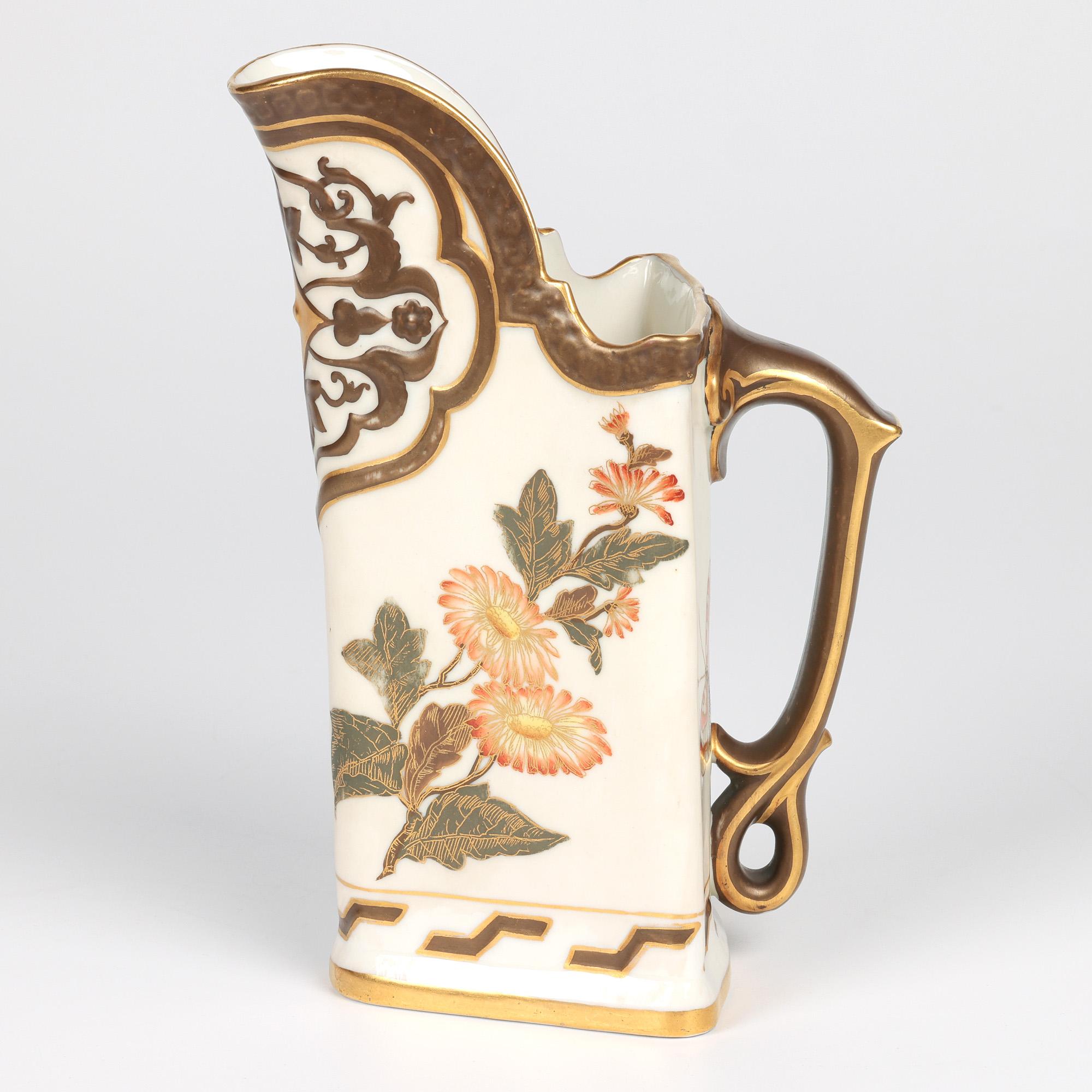 Royal Worcester for USA Market Aesthetic Movement Floral Triangular Jug For Sale 4