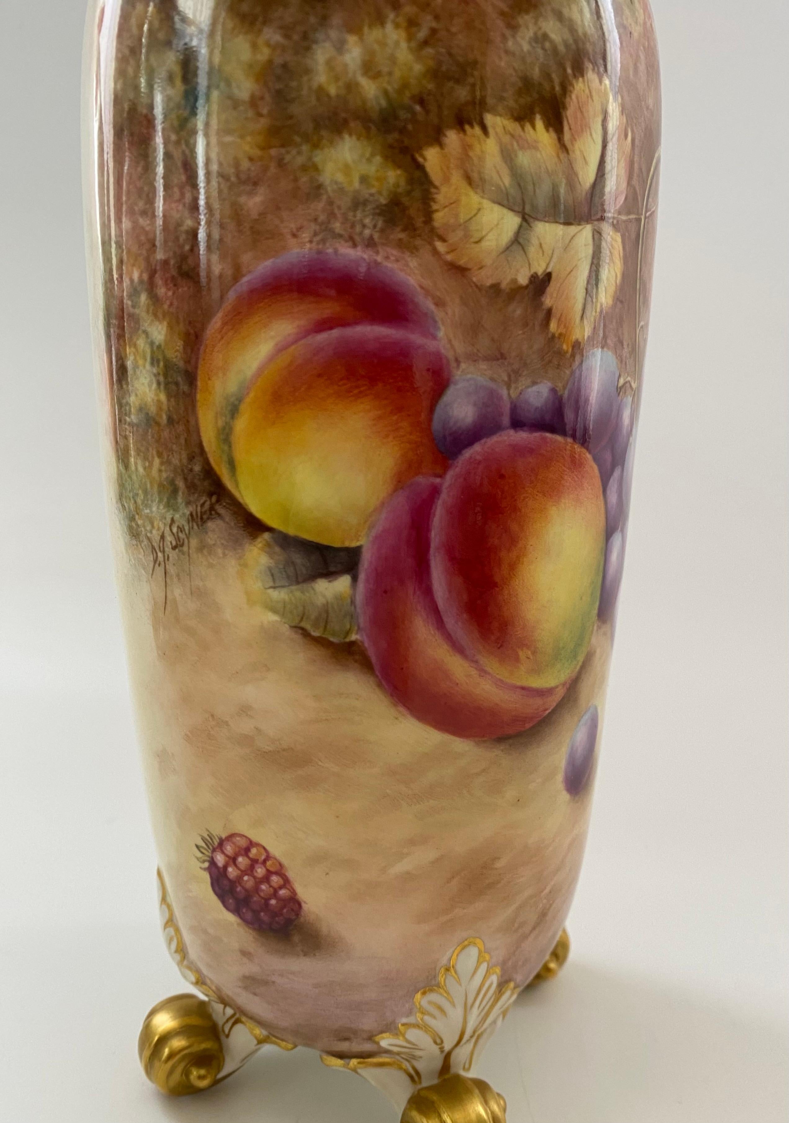 Royal Worcester Fruit vases, signed David J. Scyner. For Sale 2