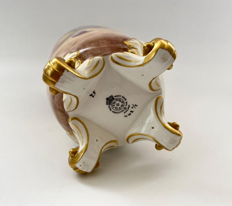 Royal Worcester Fruit vases, signed David J. Scyner. For Sale at