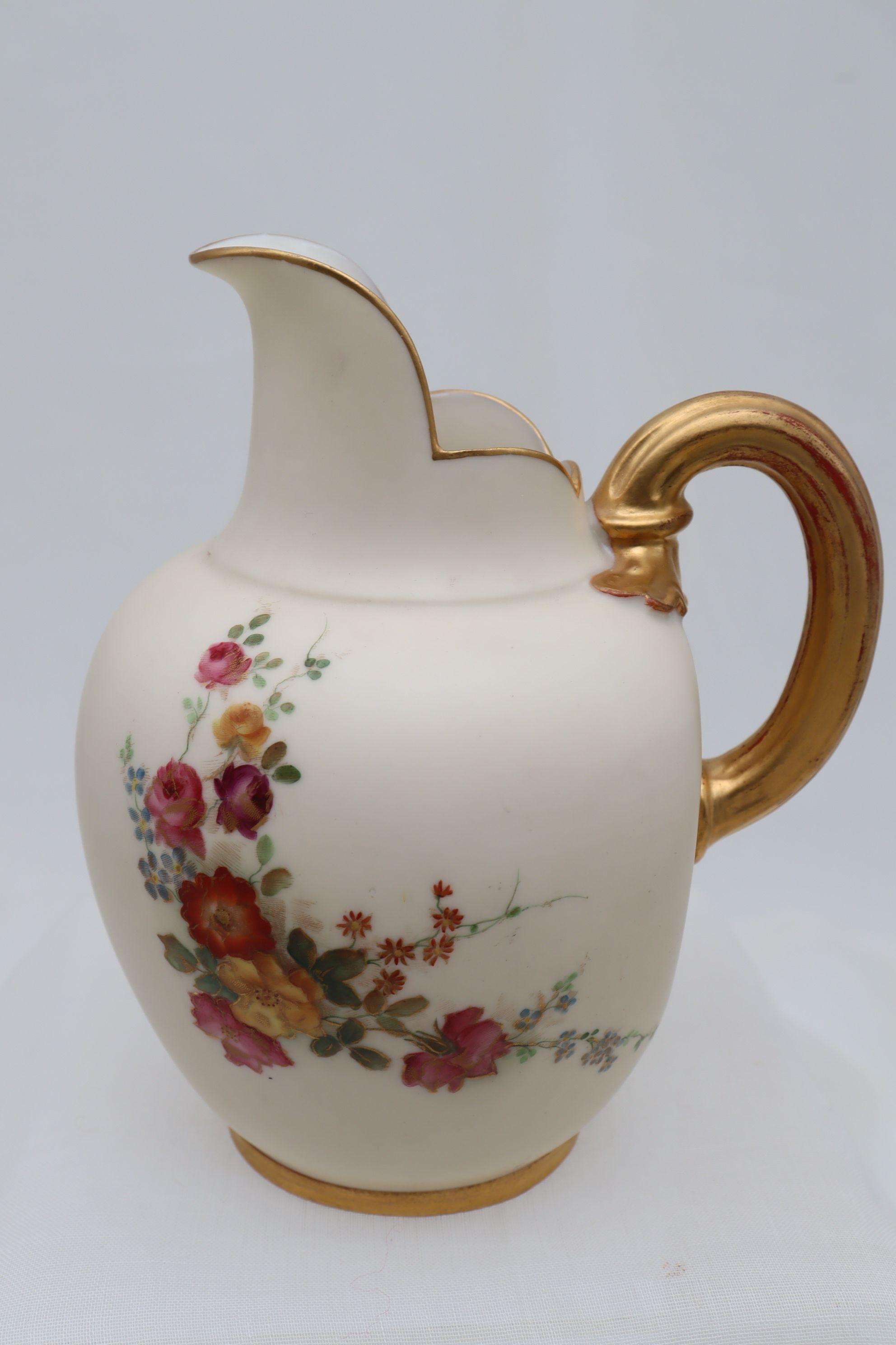 Royal Worcester Handkolorierter Krug (Spätviktorianisch) im Angebot