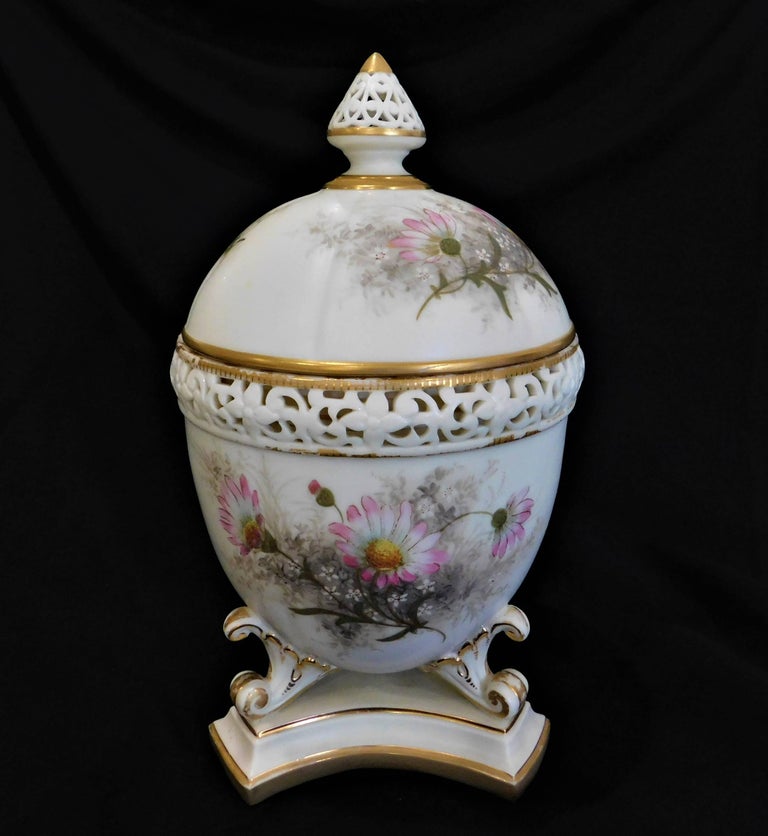 Royal Worcester Lidded Potpourri Porcelain Jar with Lid and Cover For
