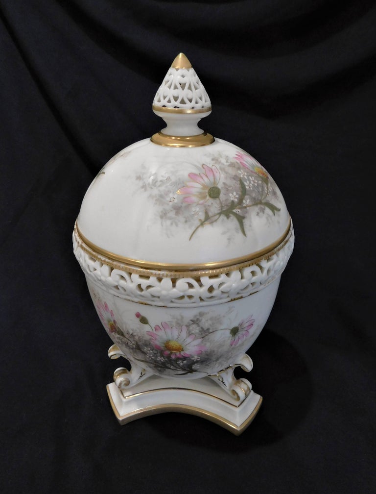 Royal Worcester Lidded Potpourri Porcelain Jar with Lid and Cover For