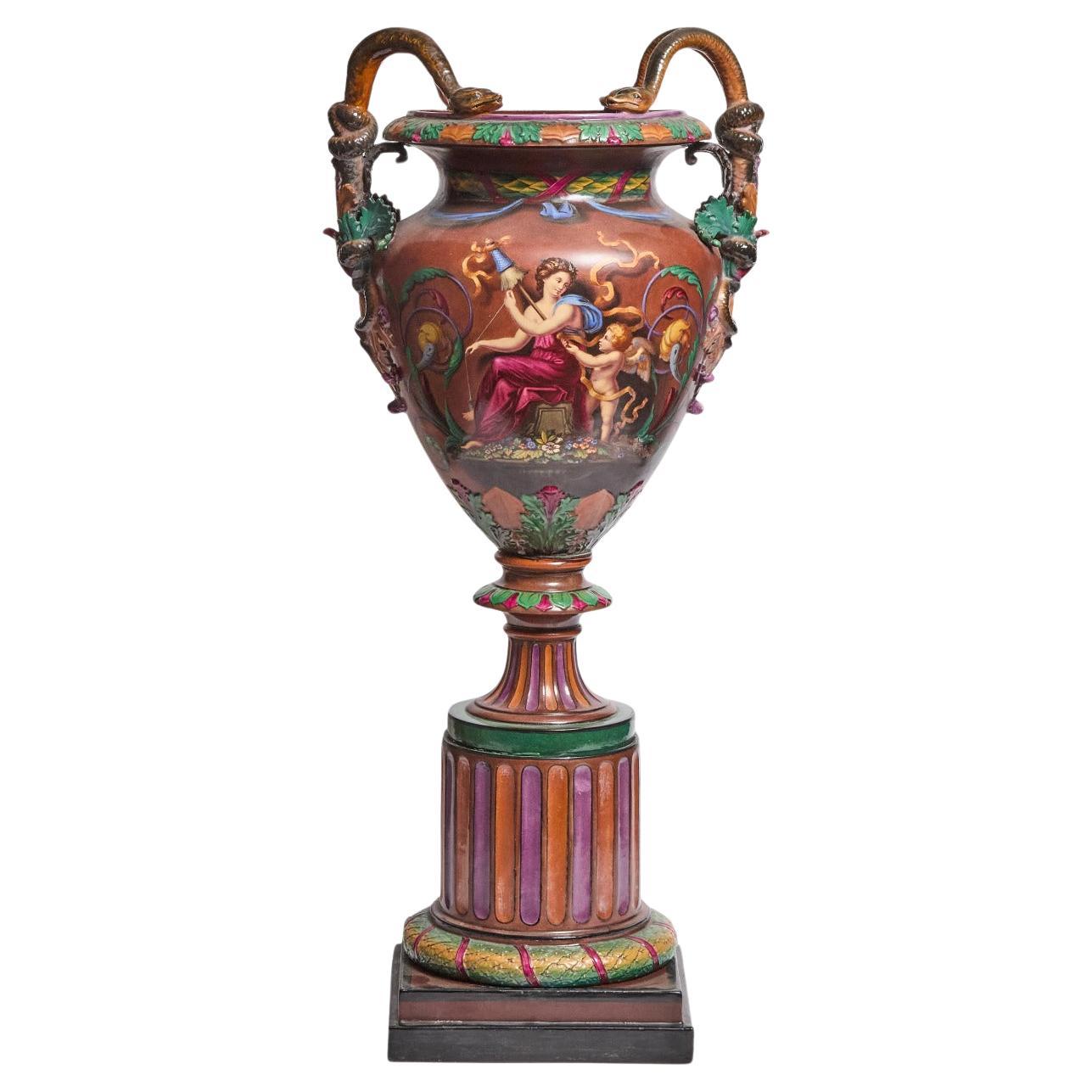 Grand piédestal Royal WORCESTER MAJOLICA  URN peint par Josiah Rushton, 1864 en vente