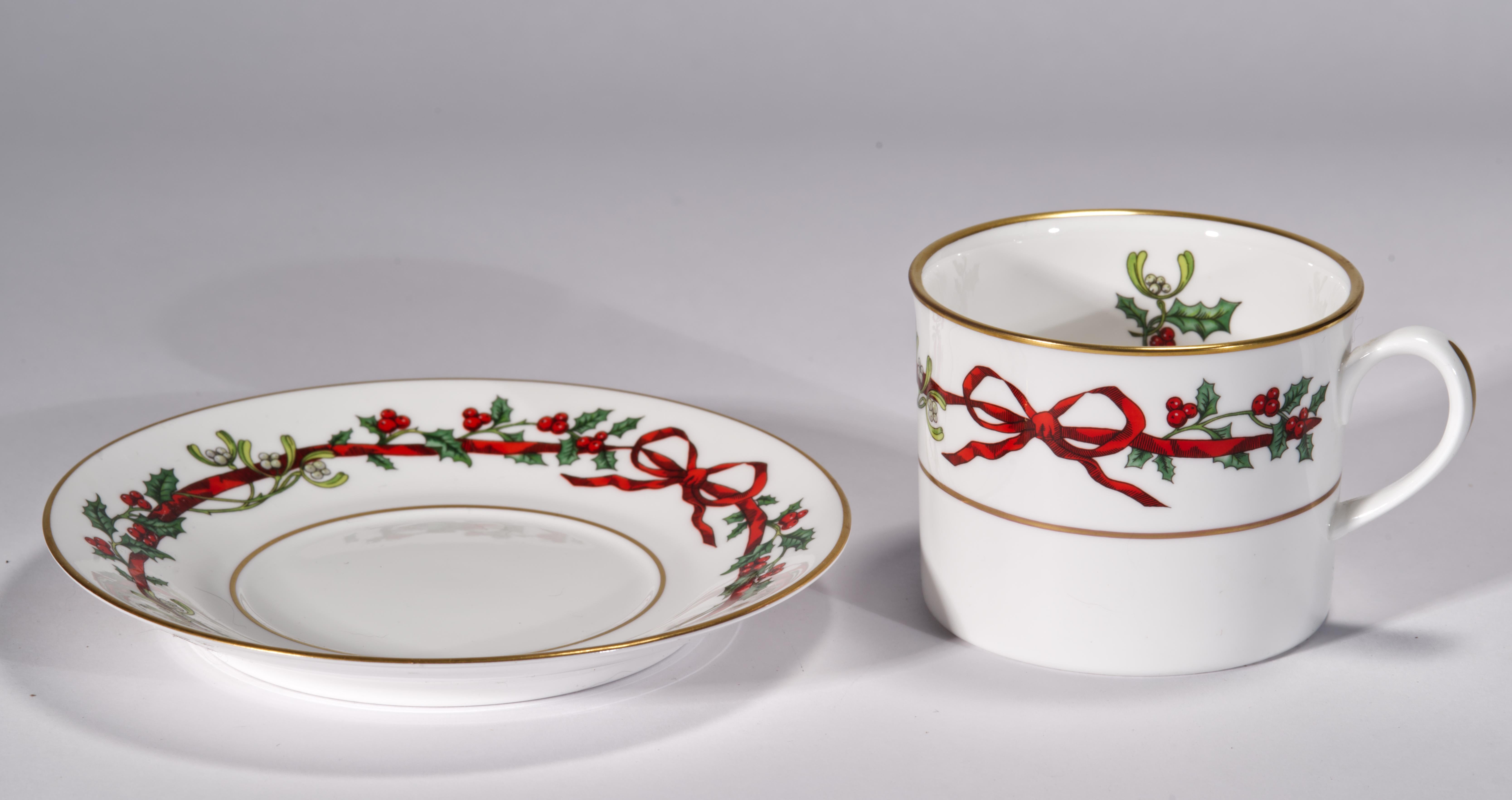 Glazed Royal Worcester Pair of Holly Ribbons Cup & Saucer Sets, England 1980s For Sale