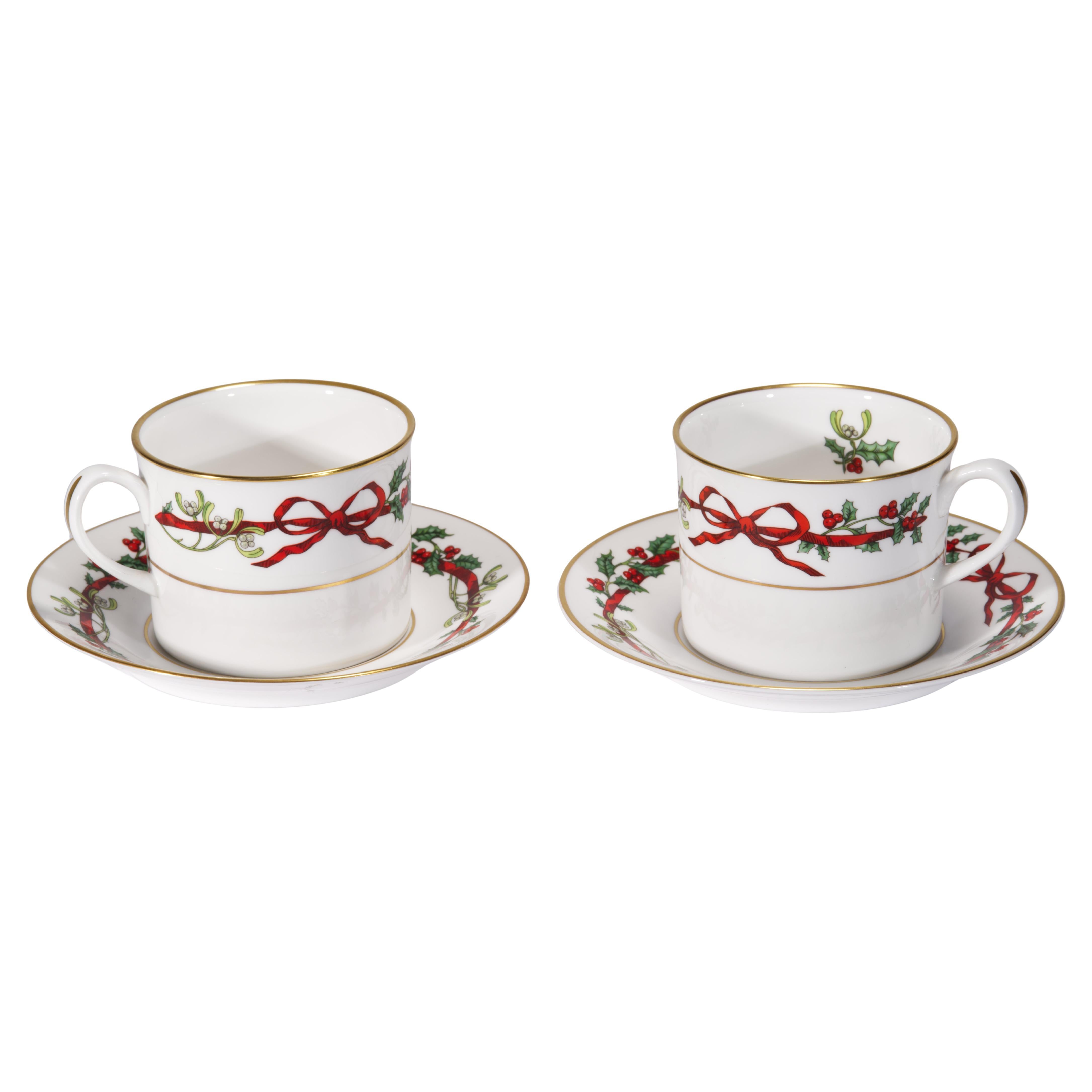 Royal Worcester Pair of Holly Ribbons Cup & Saucer Sets, England 1980s For Sale