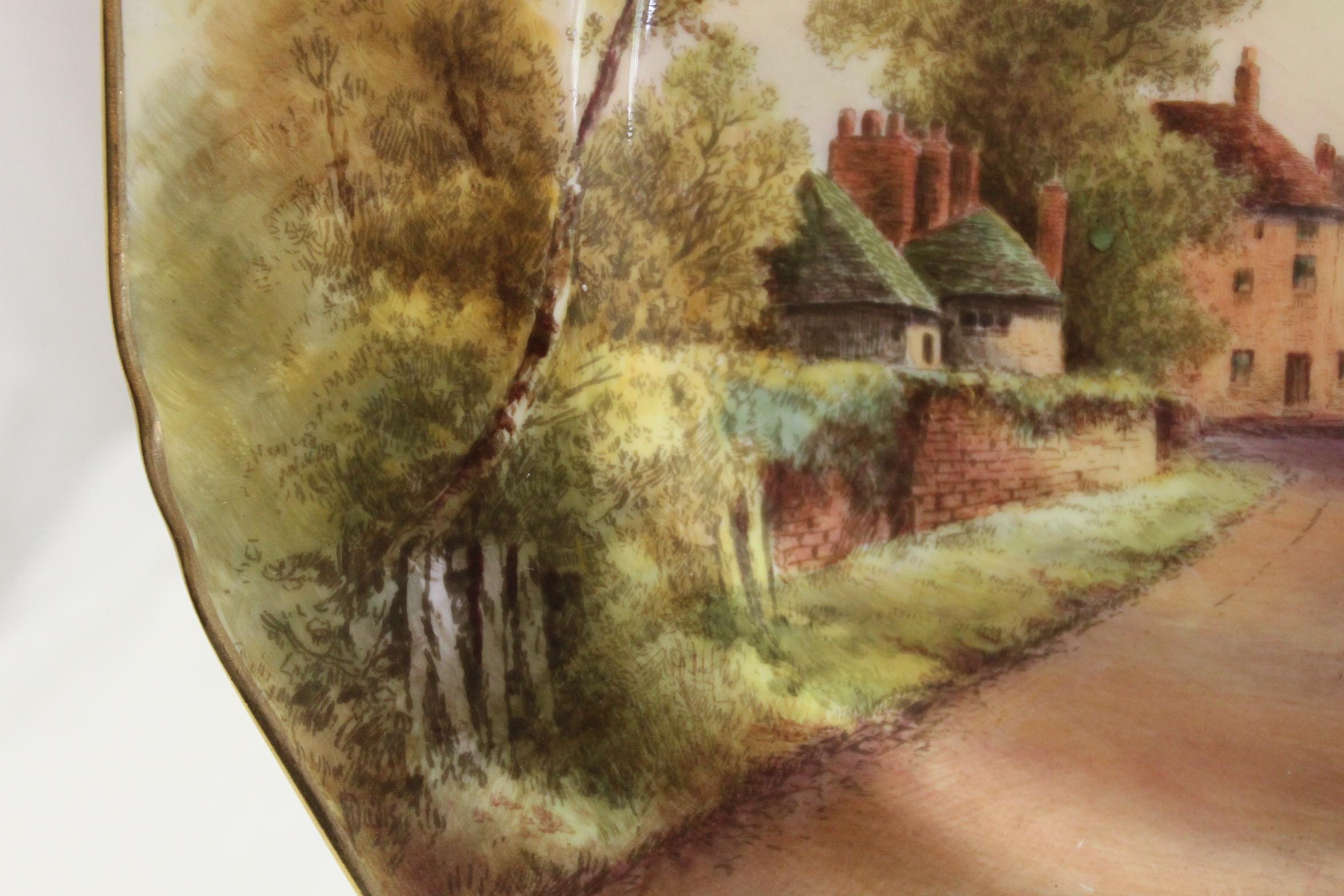 Anglais Assiette Royal Worcester peinte par Raymond Rushton en vente