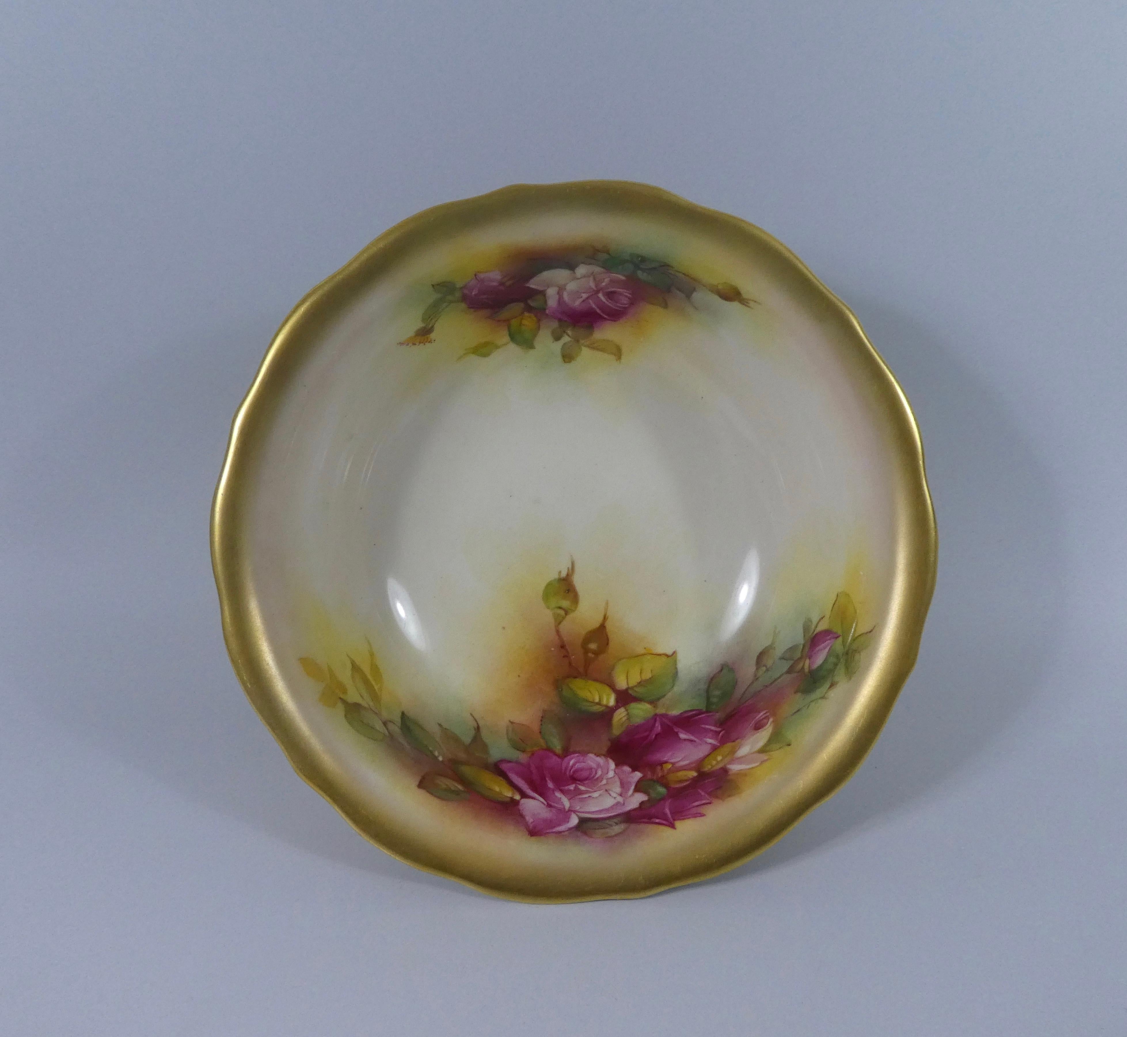 Royal Worcester Porcelain Bowl, Roses, by Mildred Hunt, Dated 1939 1