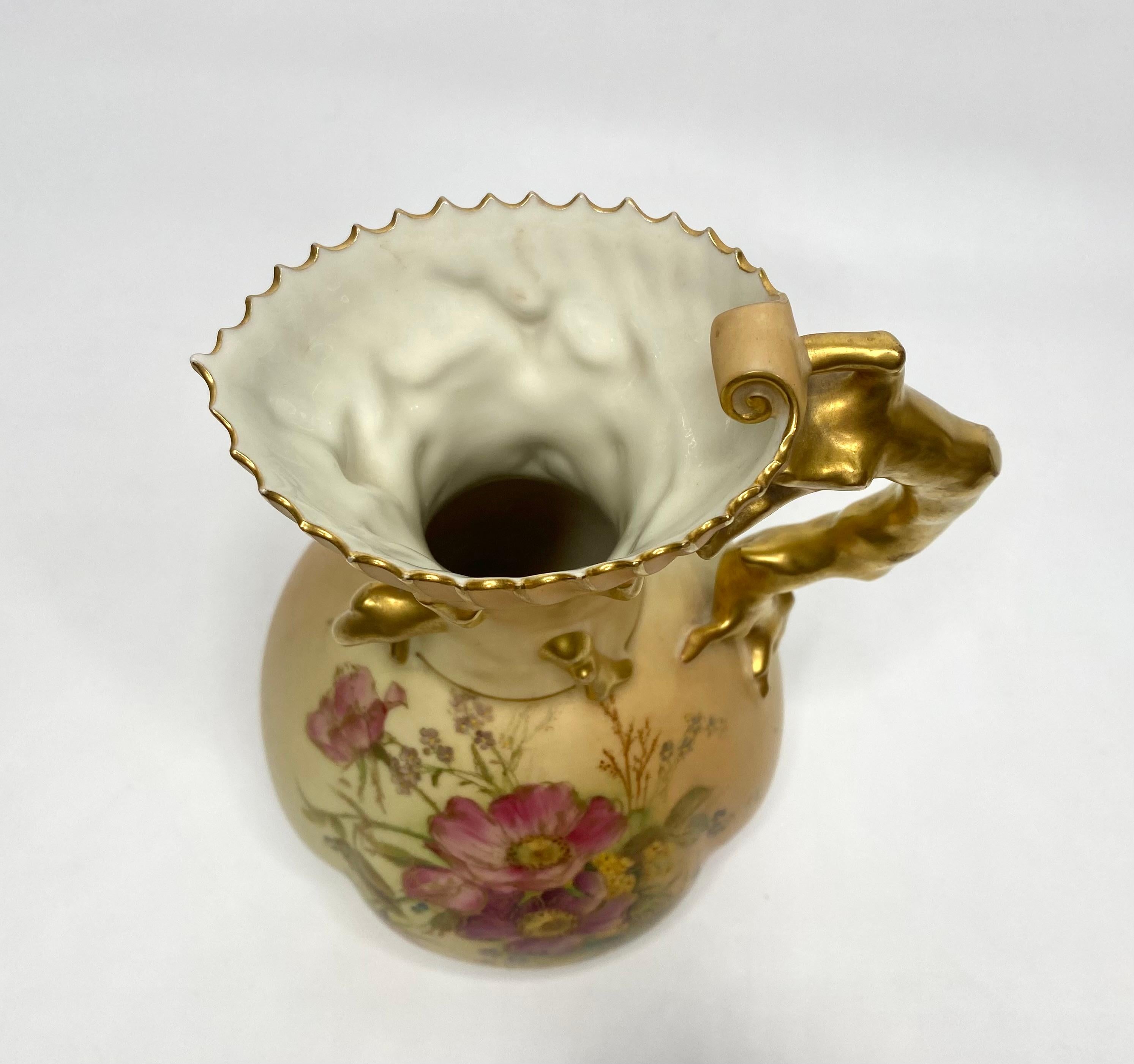 Royal Worcester porcelain ewer, ‘Blush Ivory’ glaze, dated 1908. In Excellent Condition In Gargrave, North Yorkshire