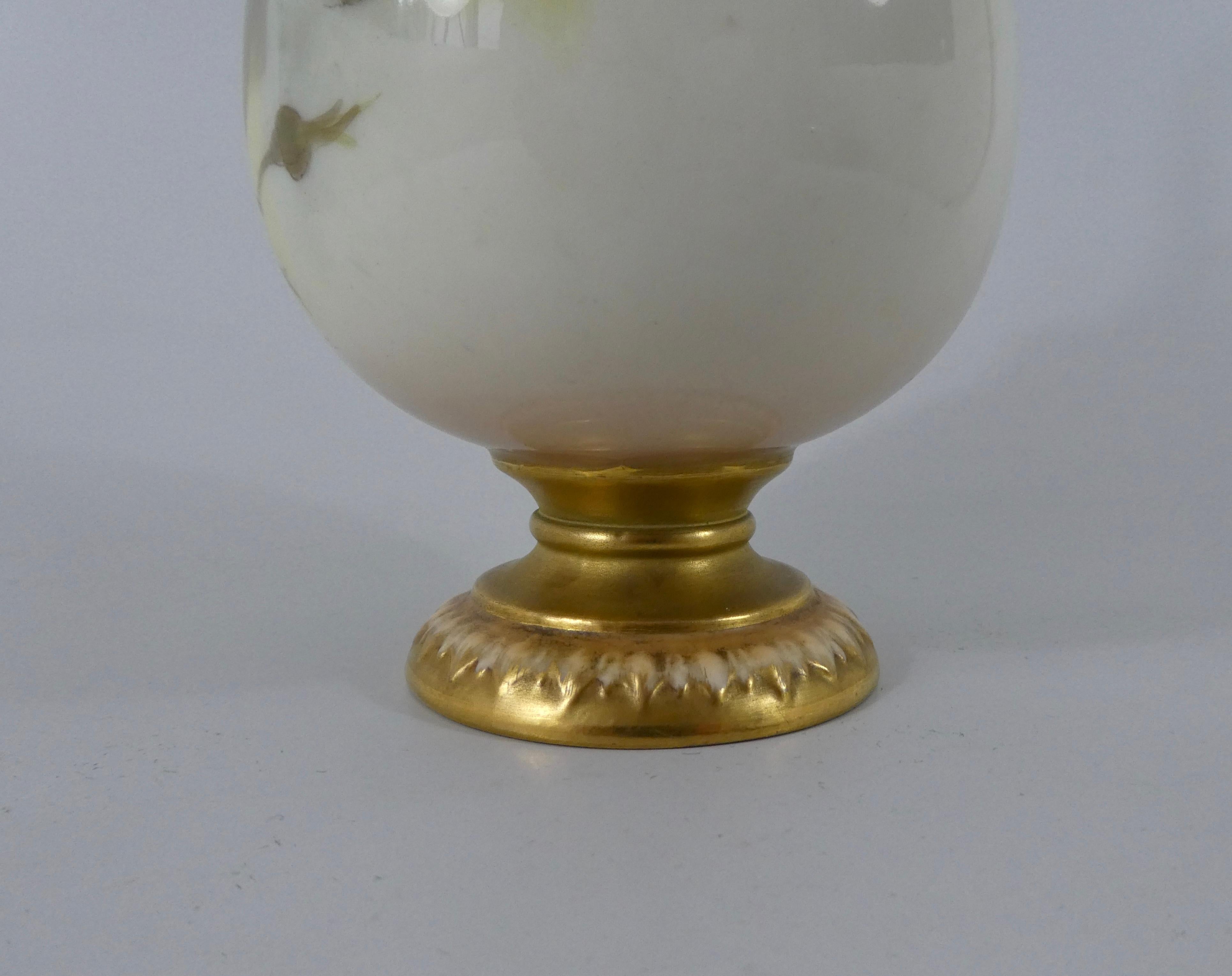 Royal Worcester Porcelain Ewer, ‘Roses’, Dated 1919 3