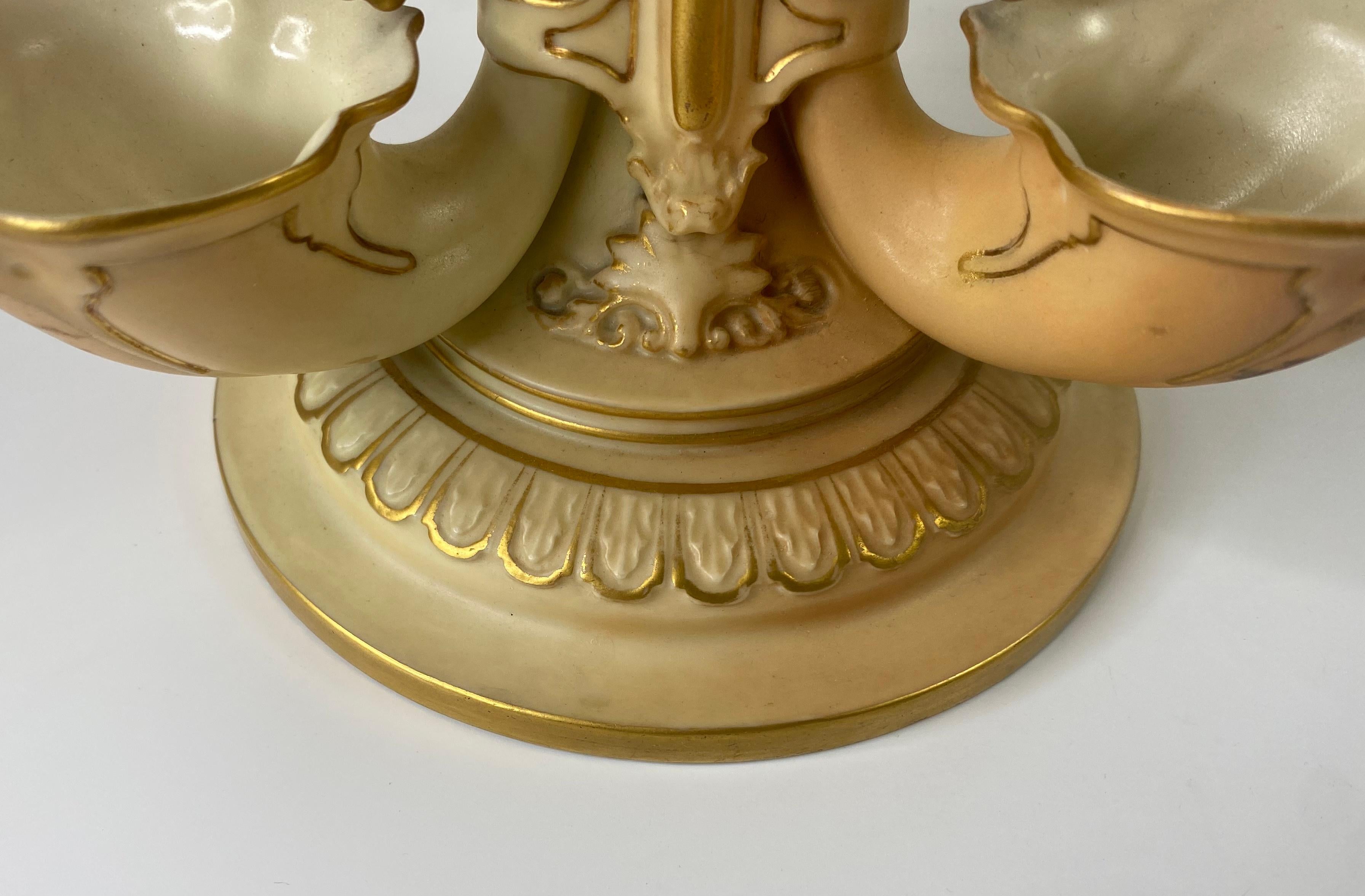 Royal Worcester Porcelain ‘Flower Bowl’, Dated 1912 2
