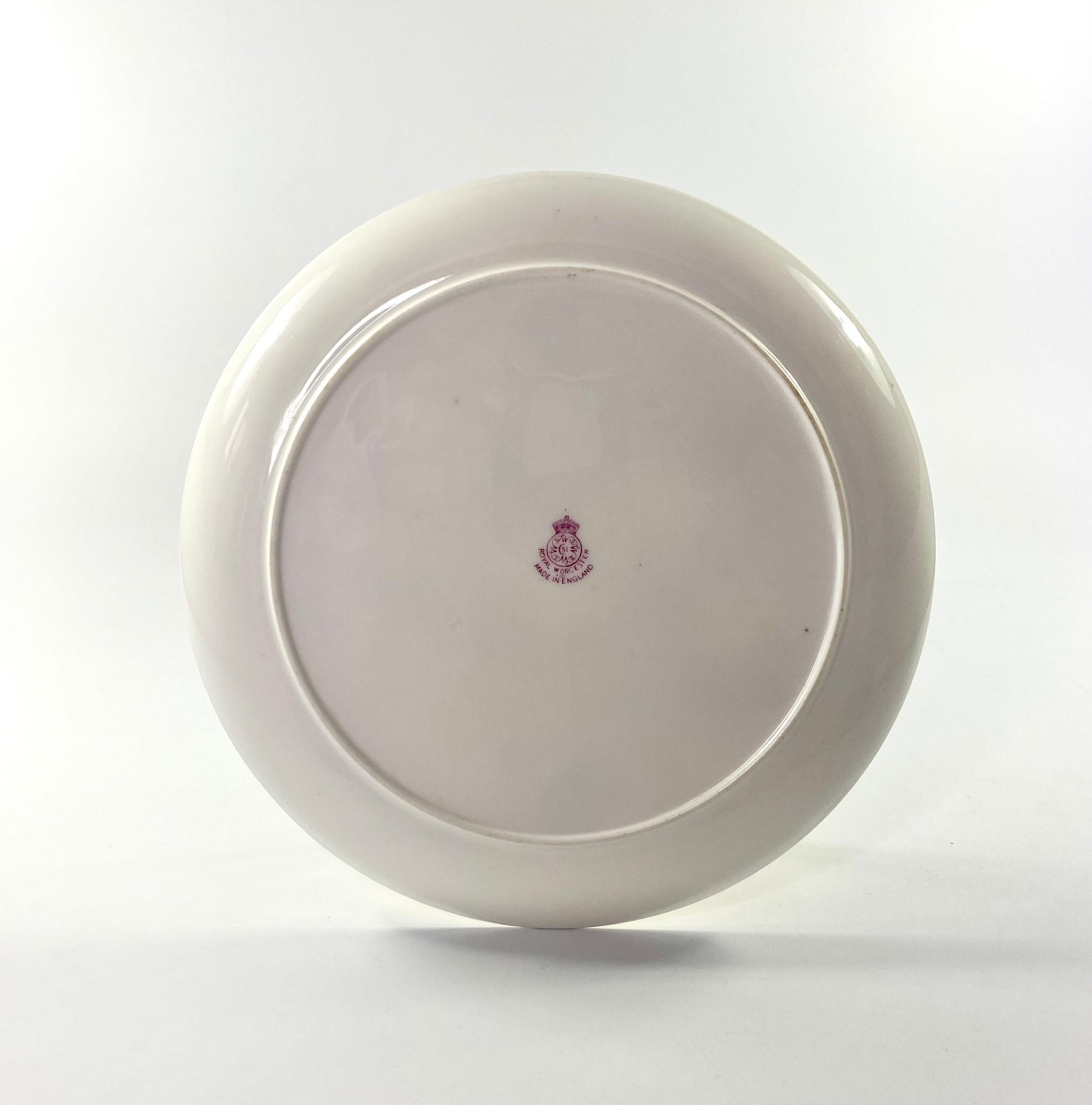 Royal Worcester Porcelain ‘Fruit’ Plate, Harry Ayrton, Dated 1933 In Excellent Condition In Gargrave, North Yorkshire