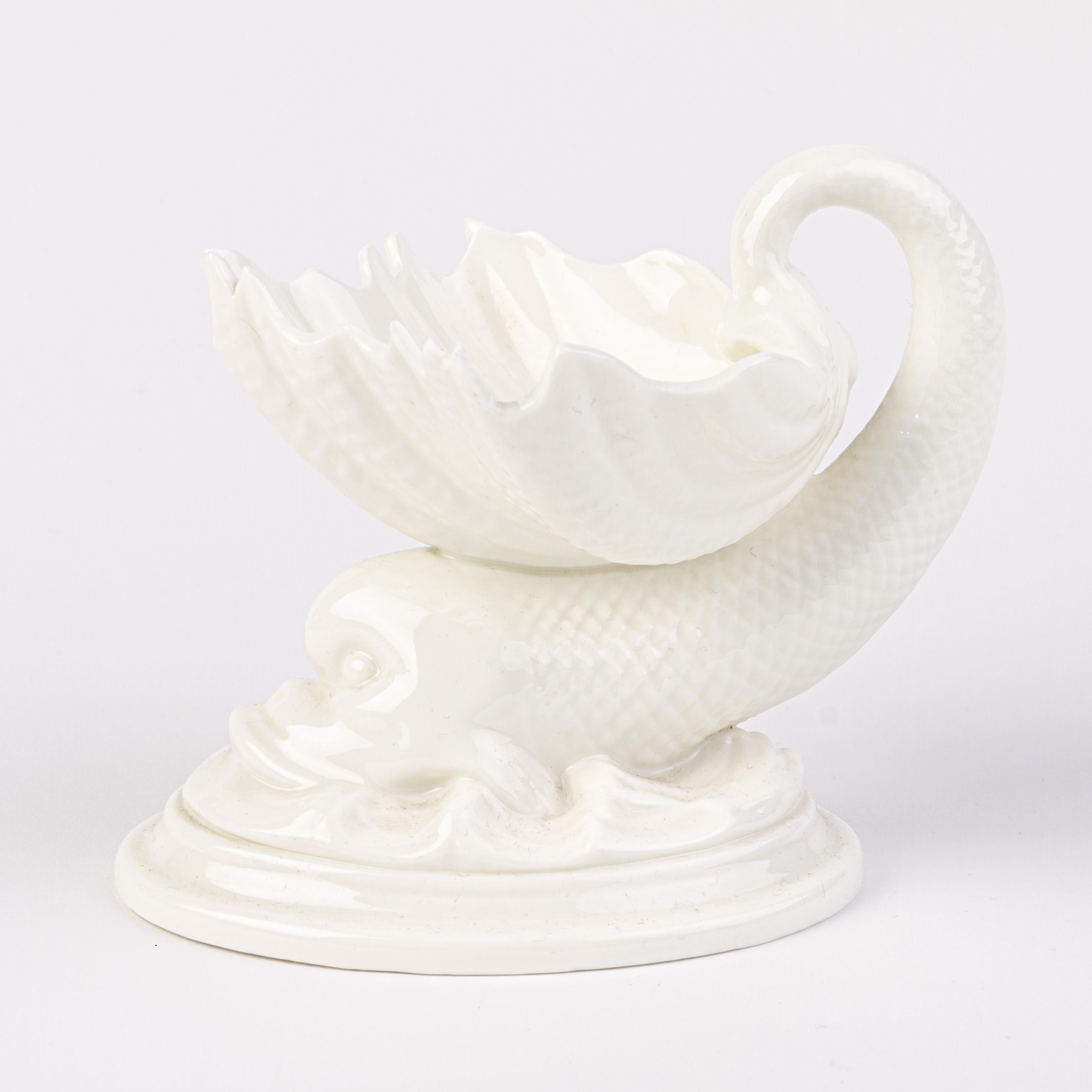 19th Century Royal Worcester Porcelain Koi Carp Shell Centrepiece Bowl For Sale