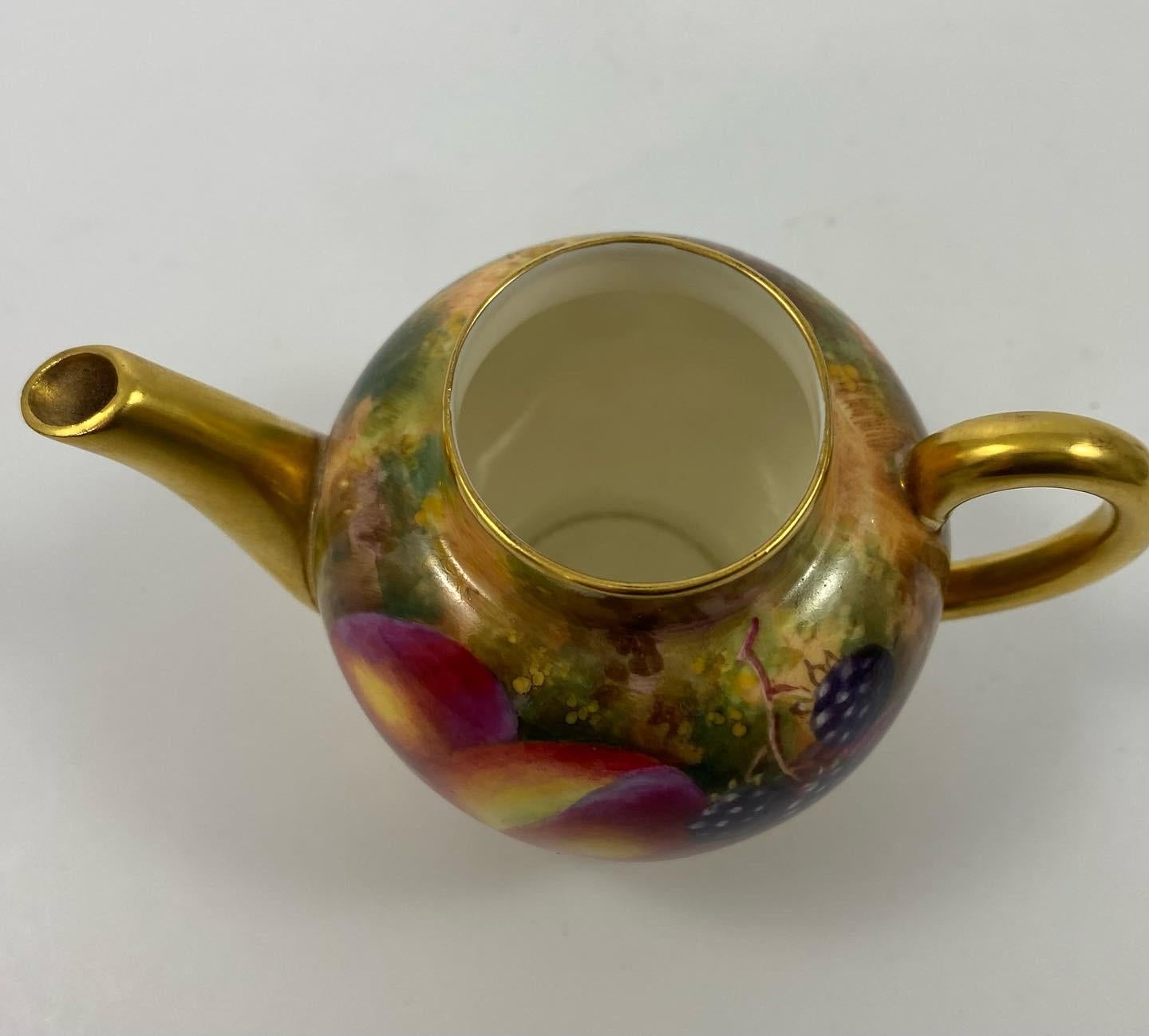 Royal Worcester Porcelain Miniature Fruit Teapot, Harry Ayrton, Dated 1953 In Excellent Condition In Gargrave, North Yorkshire