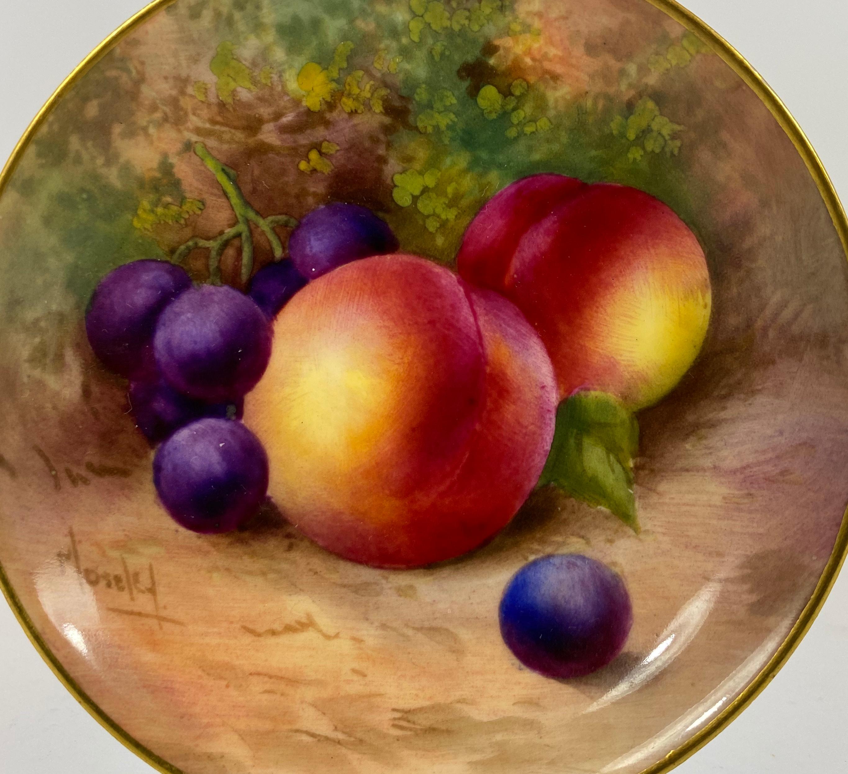 Royal Worcester porcelain pin dish, dated 1936. Finely painted by George Moseley, with a study of fruit, on a mossy bank, within a gilt rim.
Signed, Moseley.
Printed puce factory mark, and date code for 1936.
Medium: Porcelain
Width 9 cm, 3
