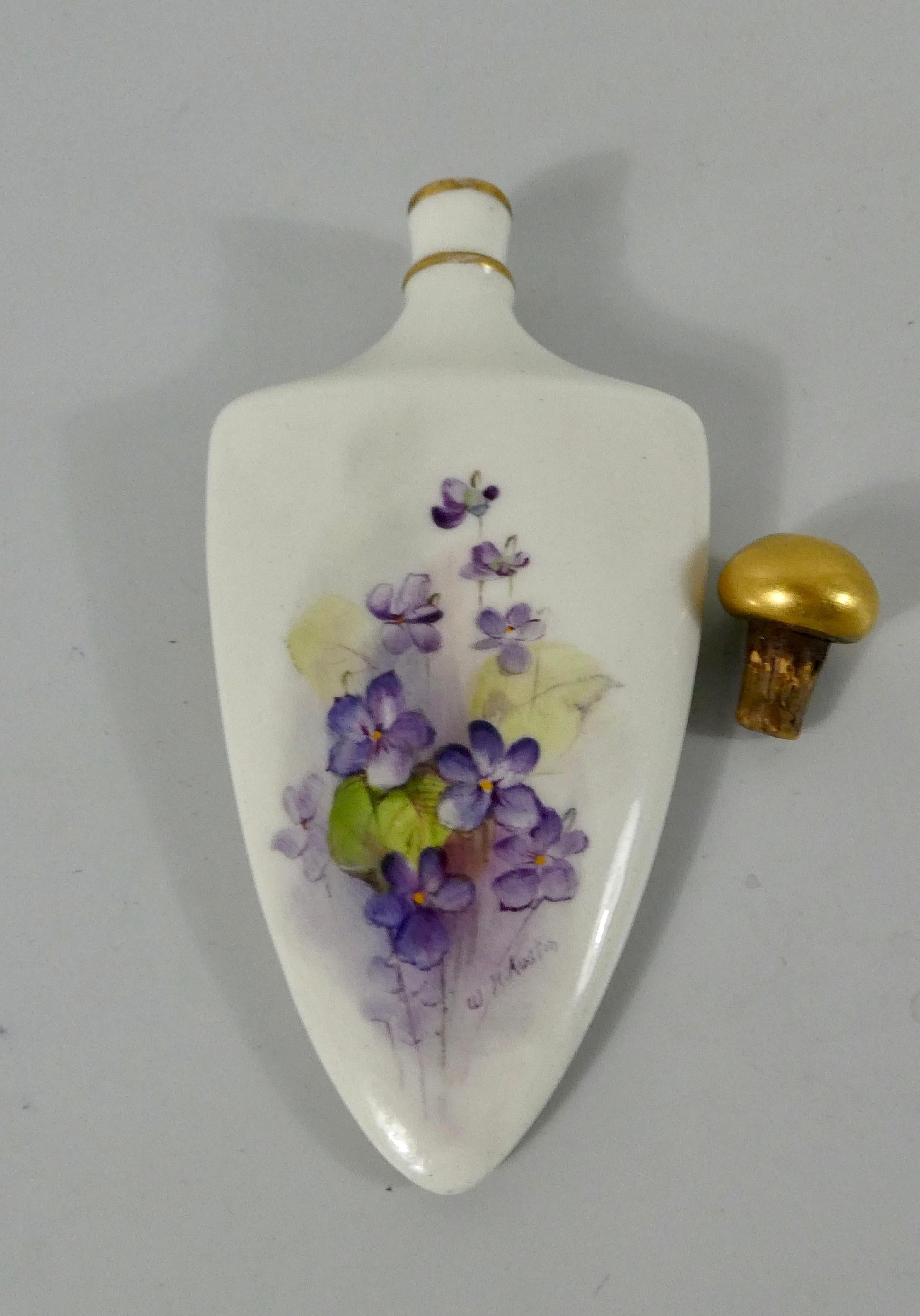 Royal Worcester Porcelain Scent Bottle, Painted by W.H. Austin, circa 1915 1