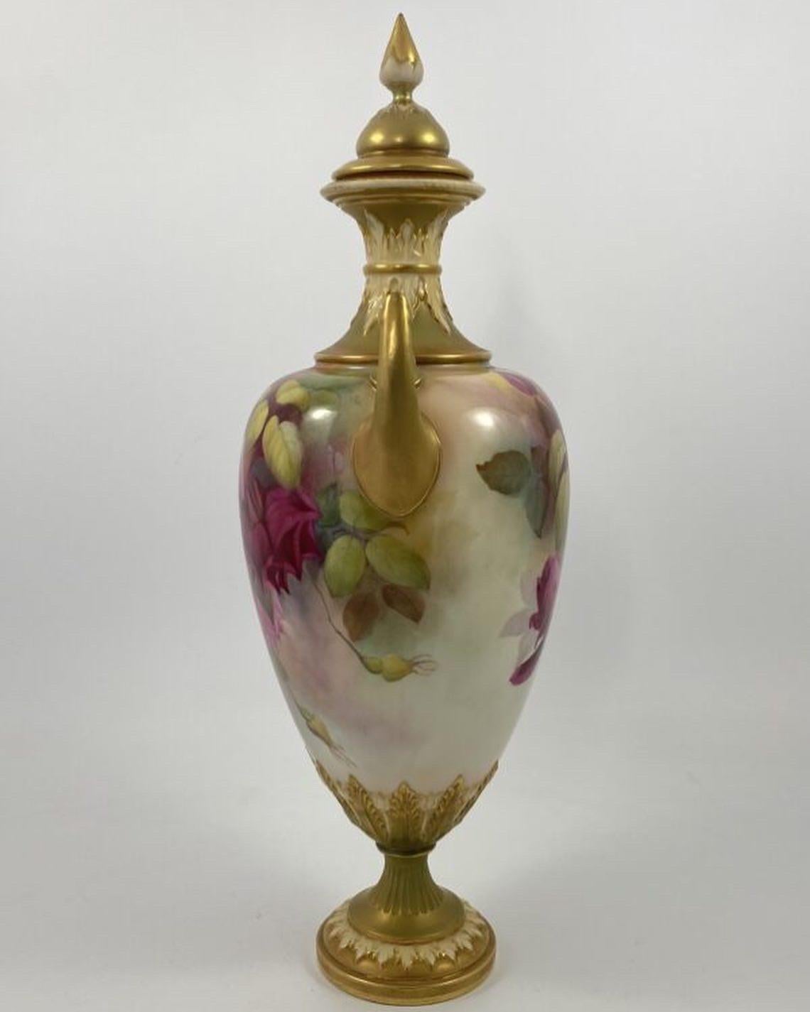 Royal Worcester Porcelain Vase and Cover, Roses, Jack Southall, D. 1912 3