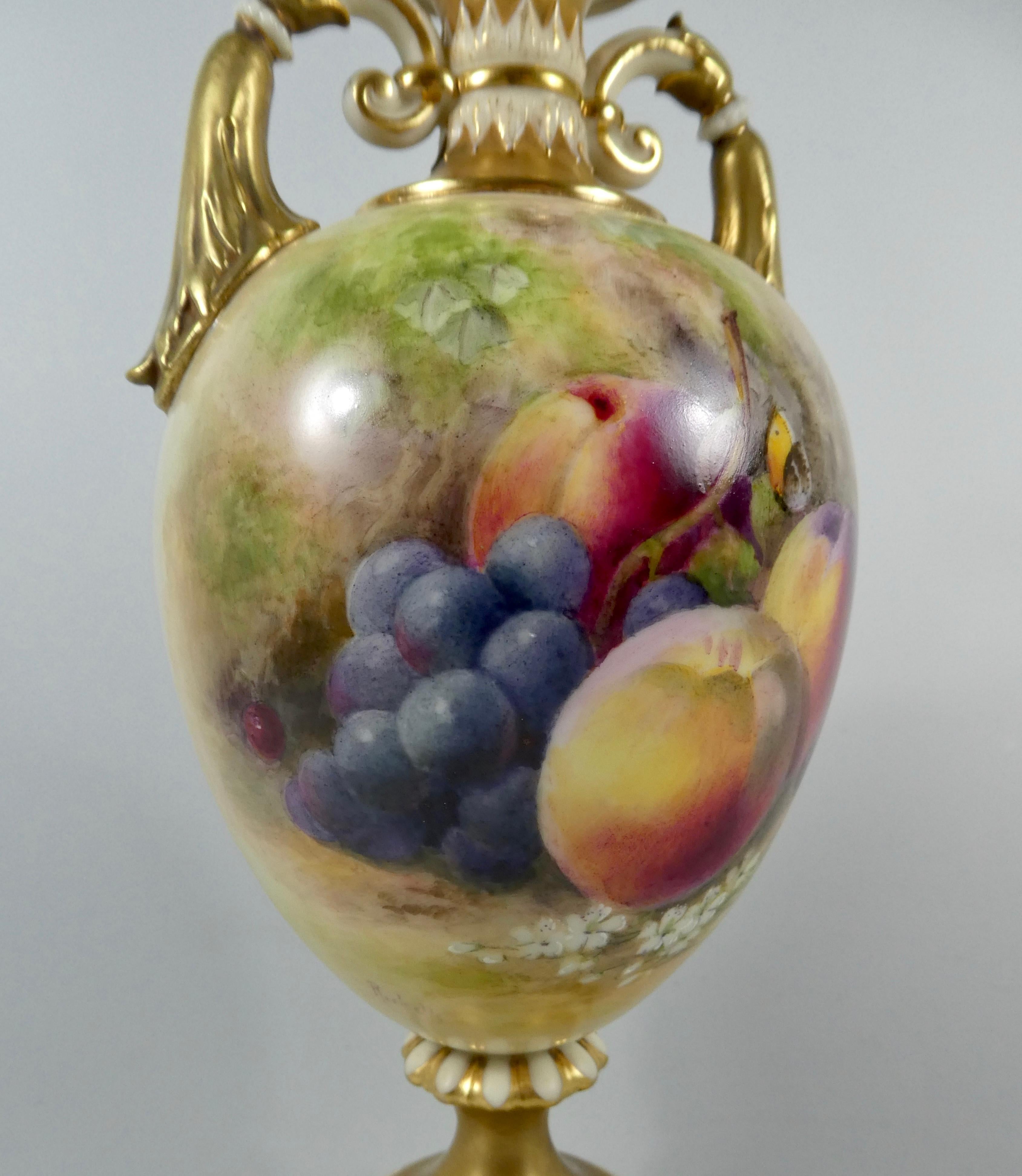 Royal Worcester Porcelain Vase, Fruit Painted by William Ricketts, circa 1915 3
