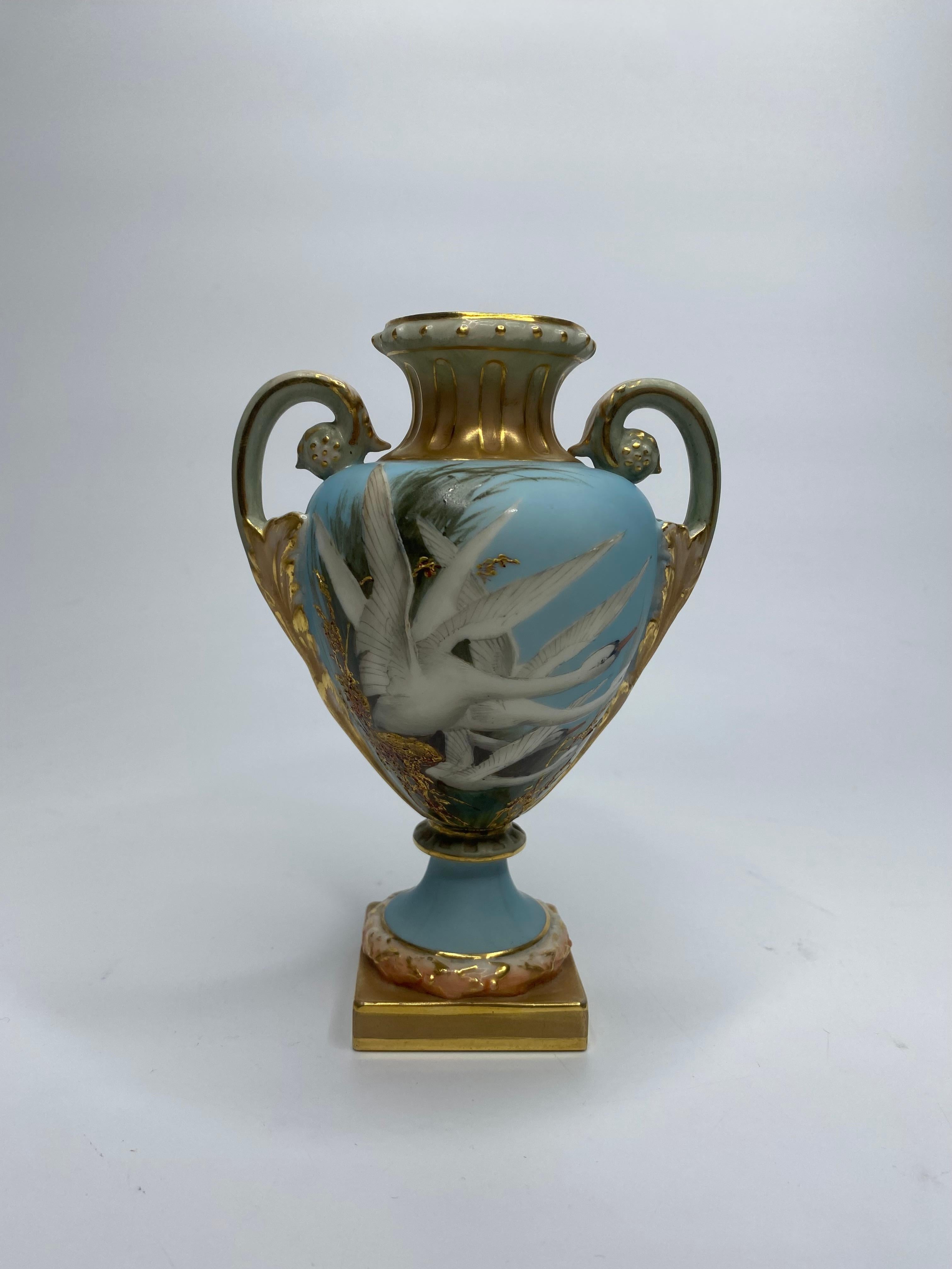 Royal Worcester porcelain vases. Swans by Charles Baldwyn, d. 1904. For Sale 7