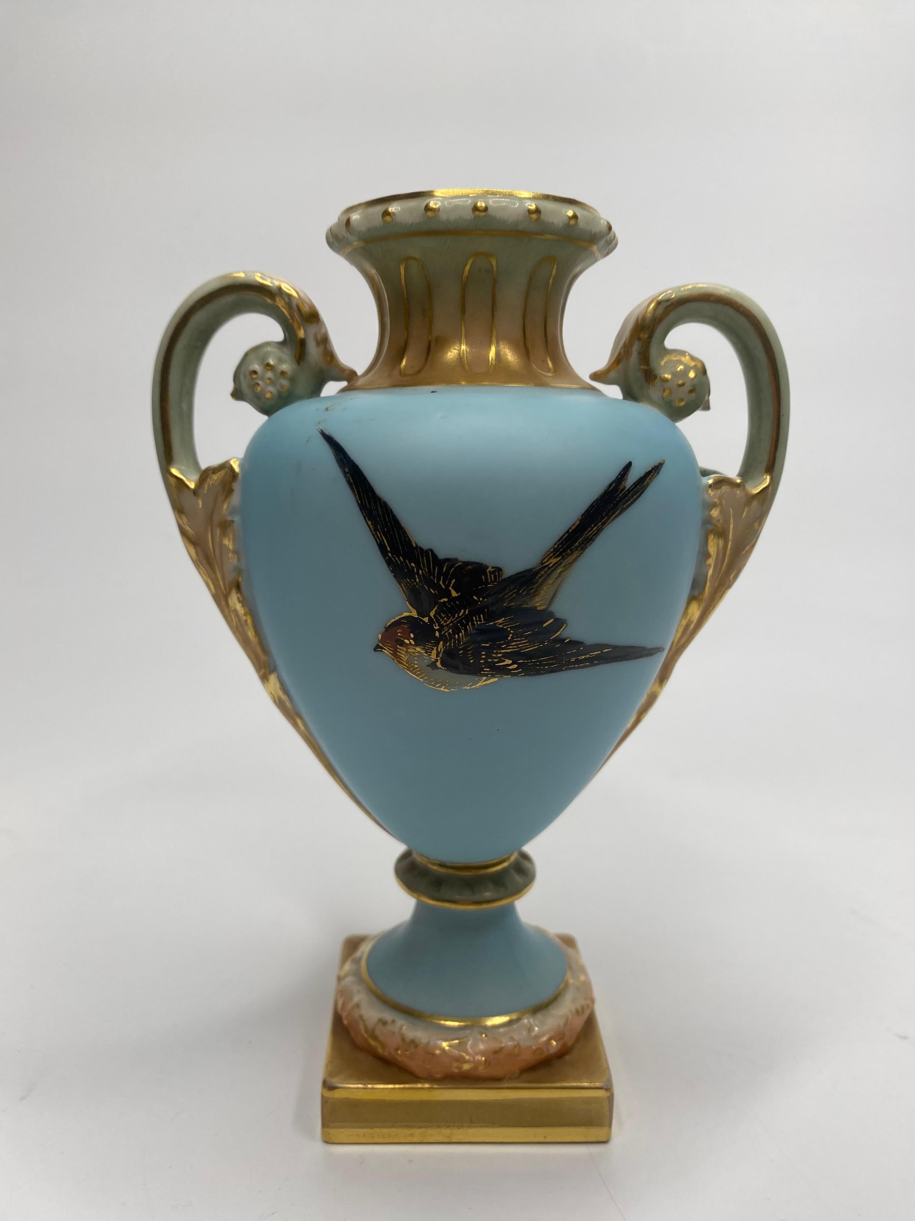 Royal Worcester porcelain vases. Swans by Charles Baldwyn, d. 1904. For Sale 8