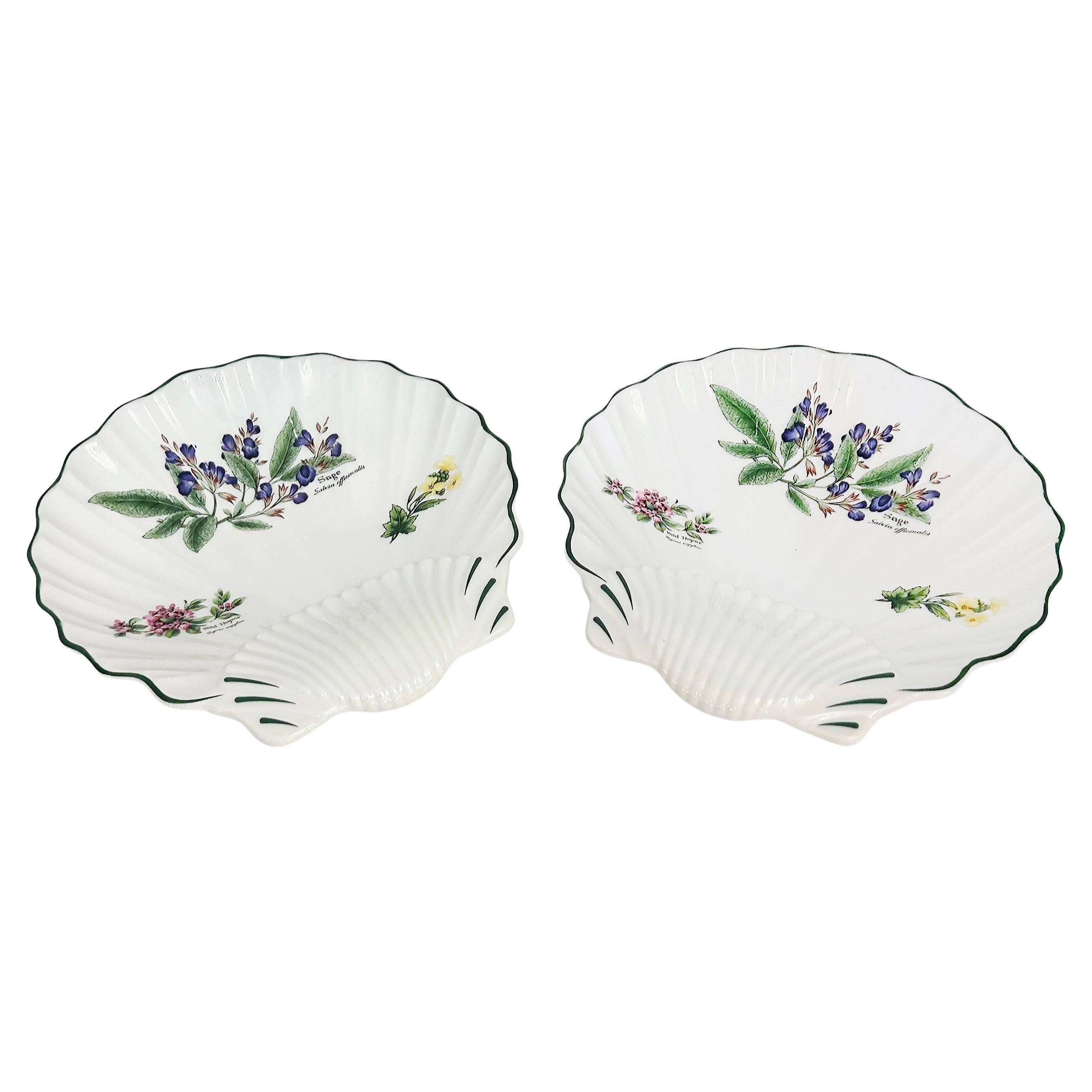 Royal Worcester Porcelain Wild Thyme Sage Plates Pair, England 