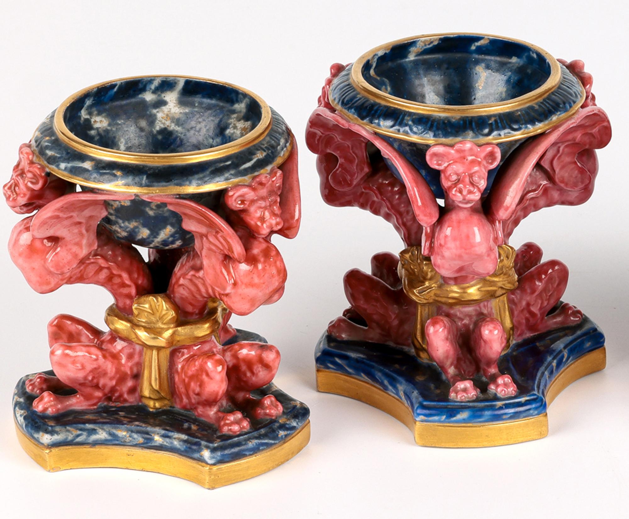 Royal Worcester Raro juego de porcelana Grifo alado Sal de mesa jaspeada Inglés en venta