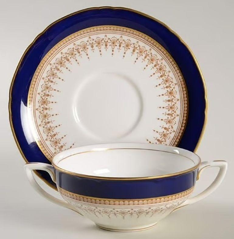 Royal Worcester Juego de 83 Piezas de Vajilla de Hueso Azul Regencia Inglaterra siglo XX en venta