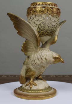 Jarrón con puchero reticulado Royal Worcester c.1923