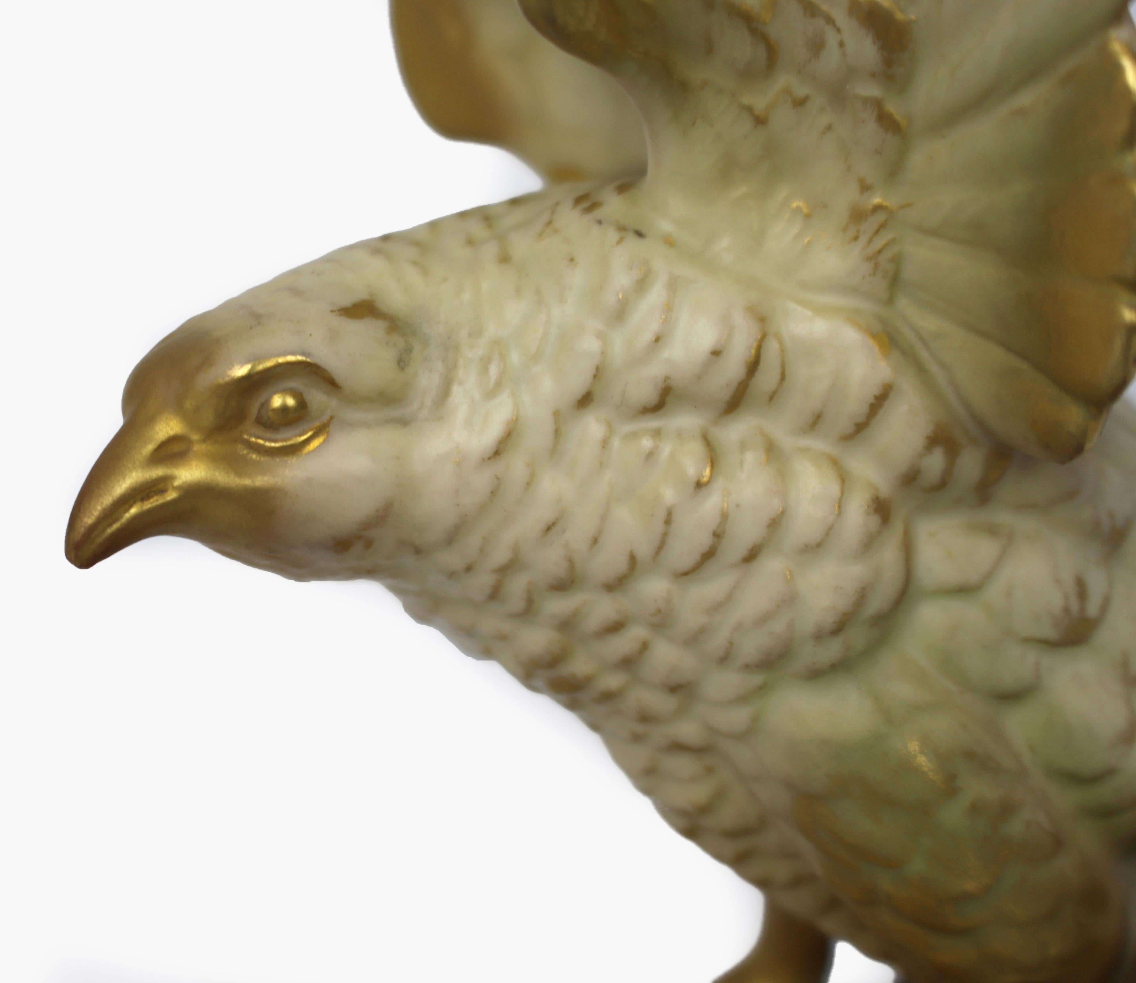 Royal Worcester Reticulated Pot Pourri Vase, Model G11, England, 1923 For Sale 2